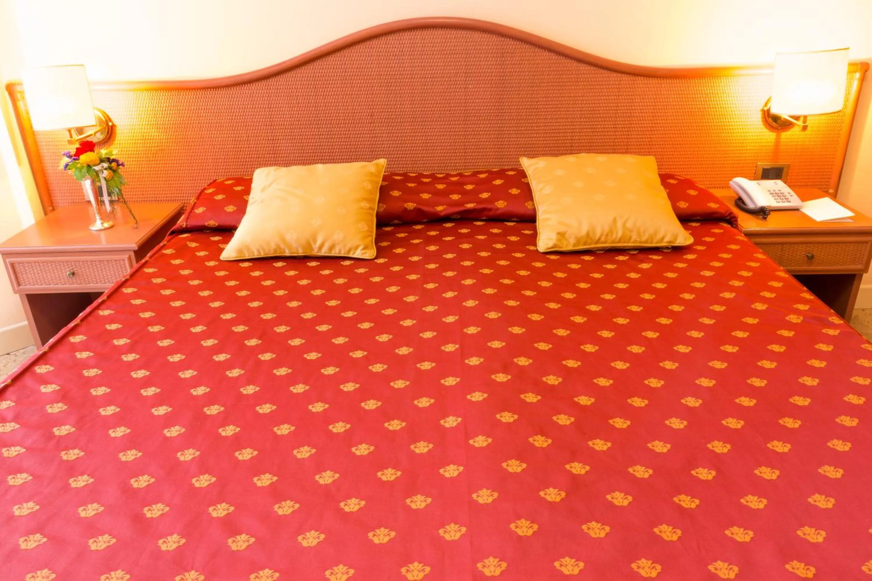 Photo of the whole room, Bed in Hotel Principe