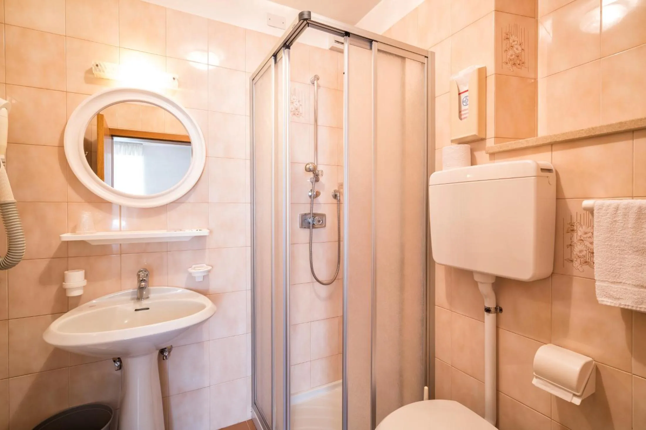 Bathroom in Albergo Panorama