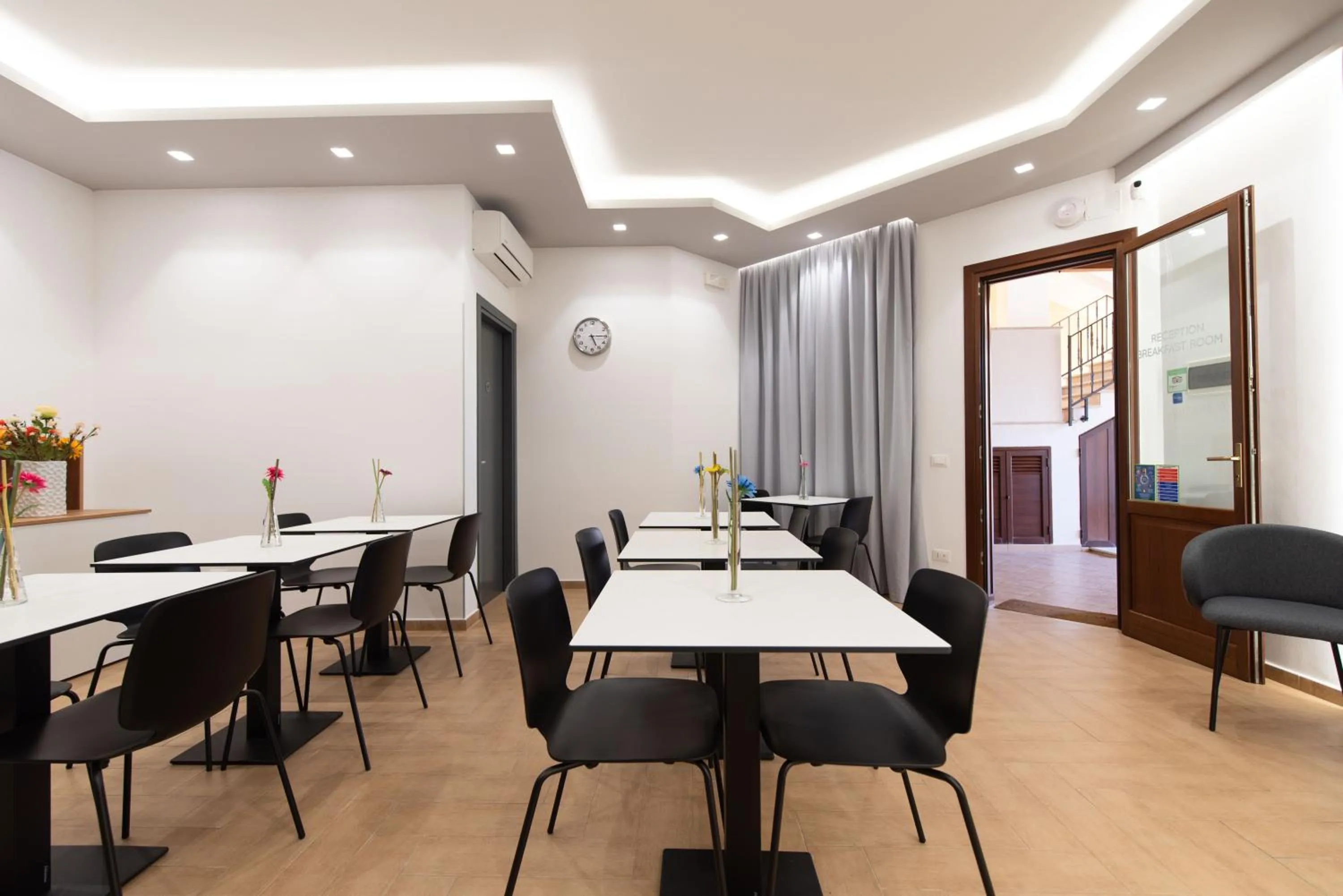 Restaurant/places to eat in Affittacamere Aloe