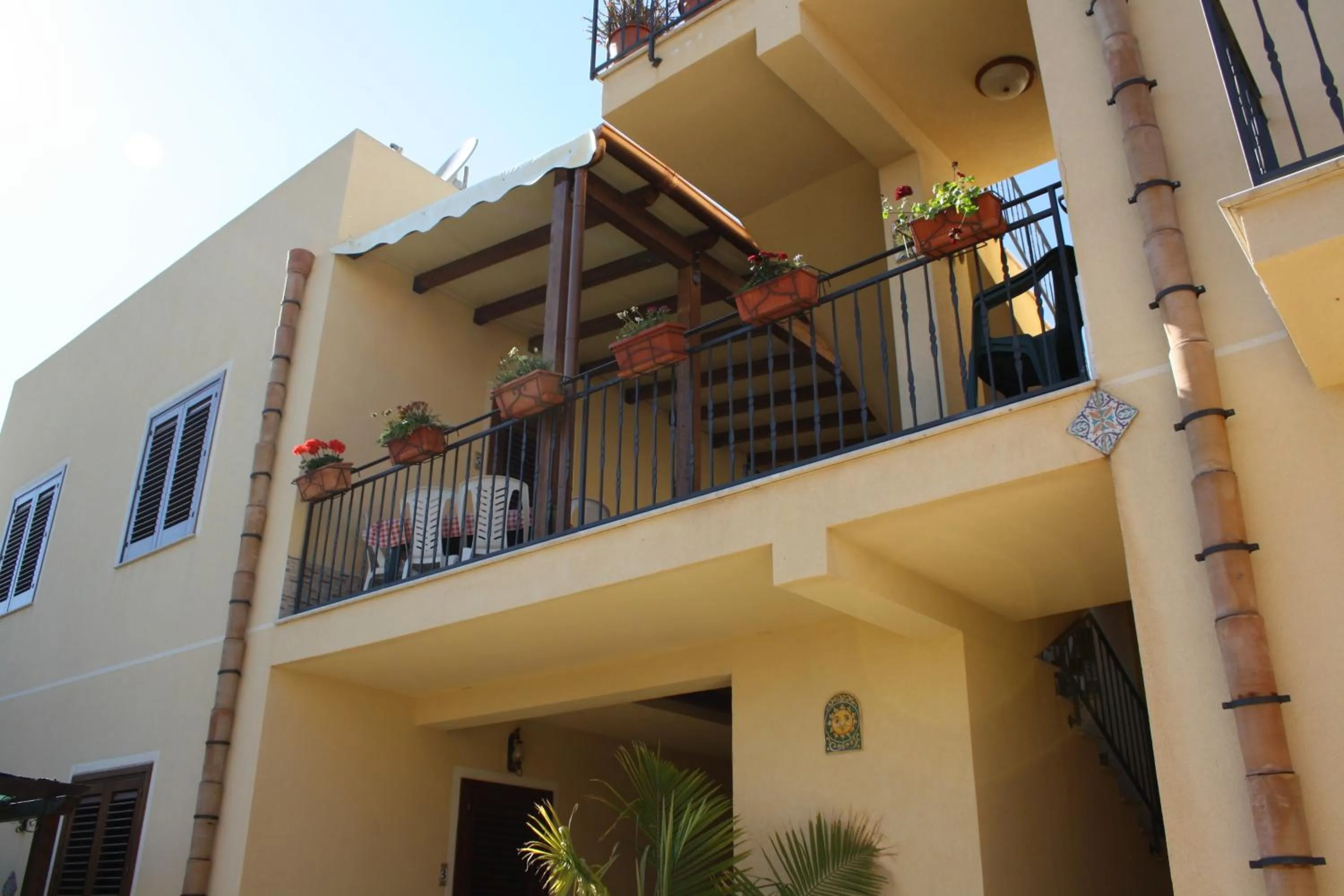 Facade/entrance in Affittacamere Aloe