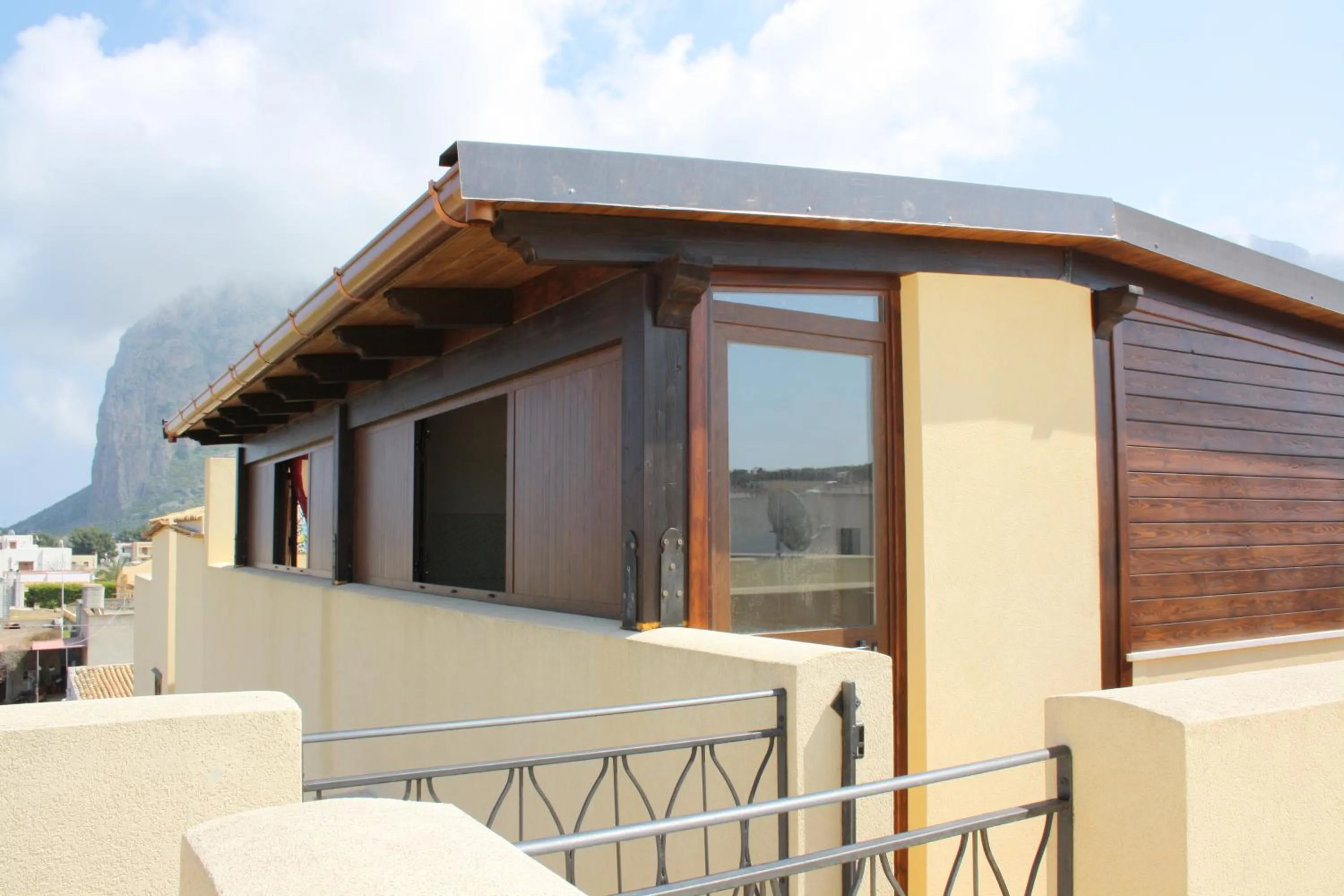 Property building in Affittacamere Aloe