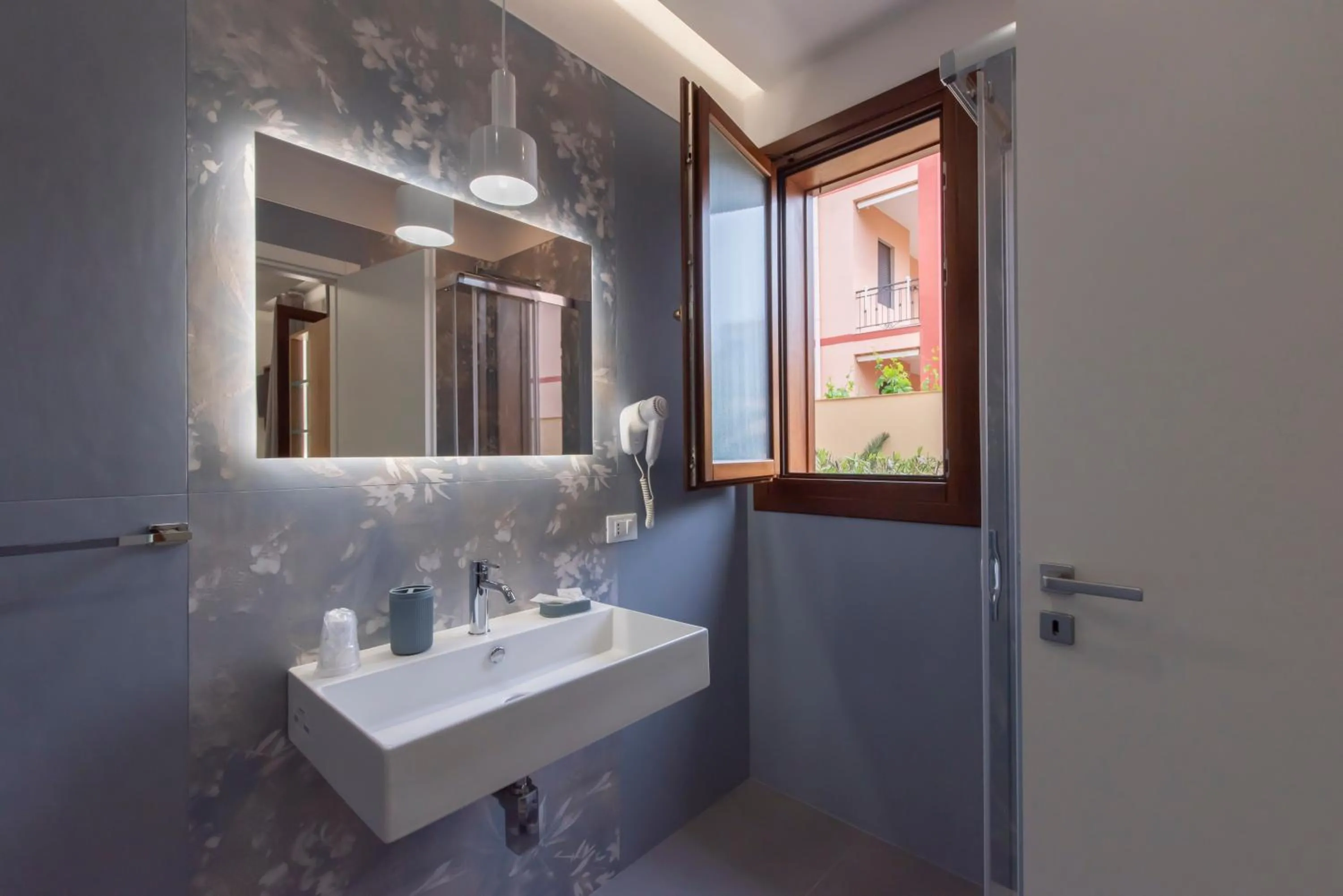 Bathroom in Affittacamere Aloe