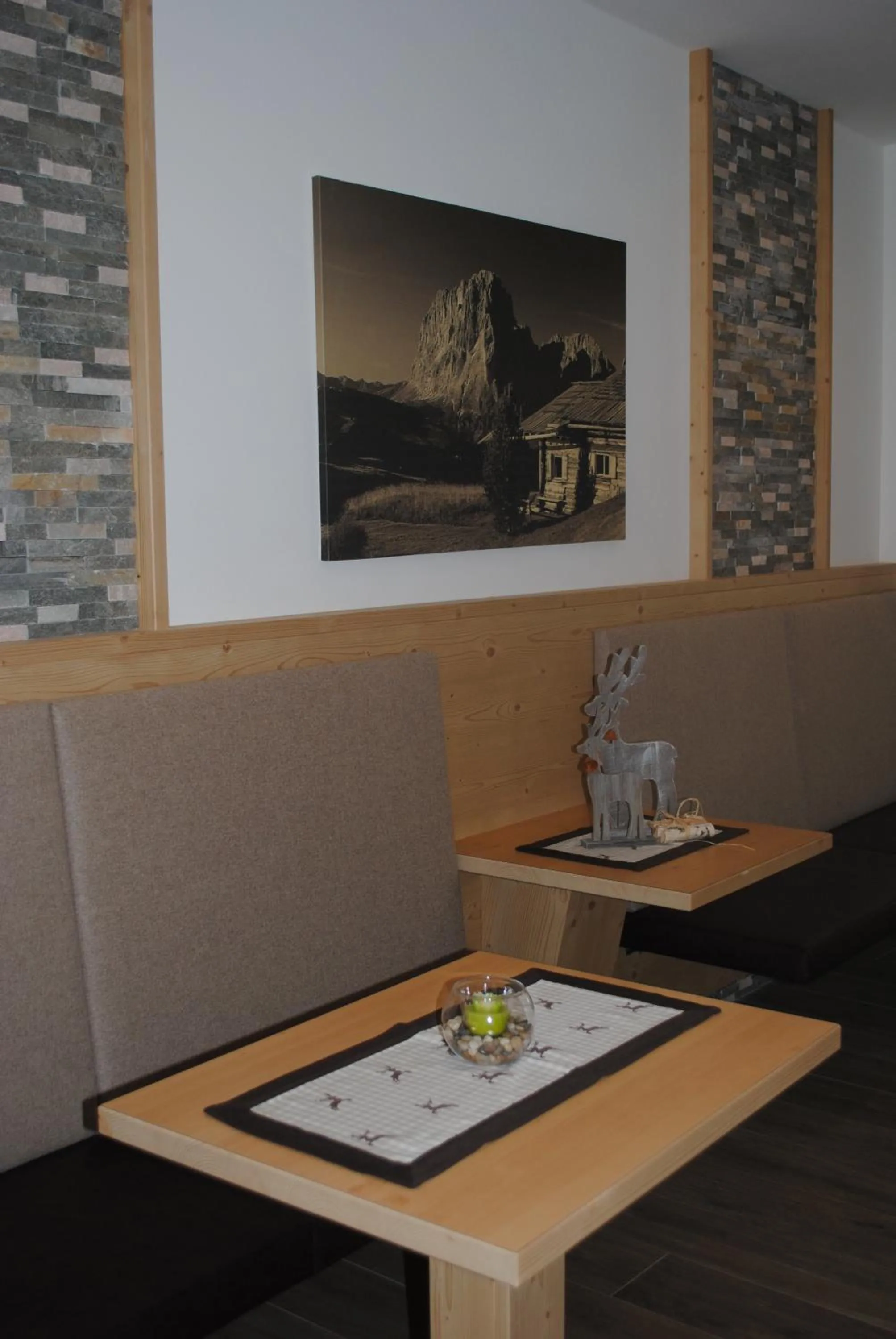Decorative detail in Hotel Garni Walter