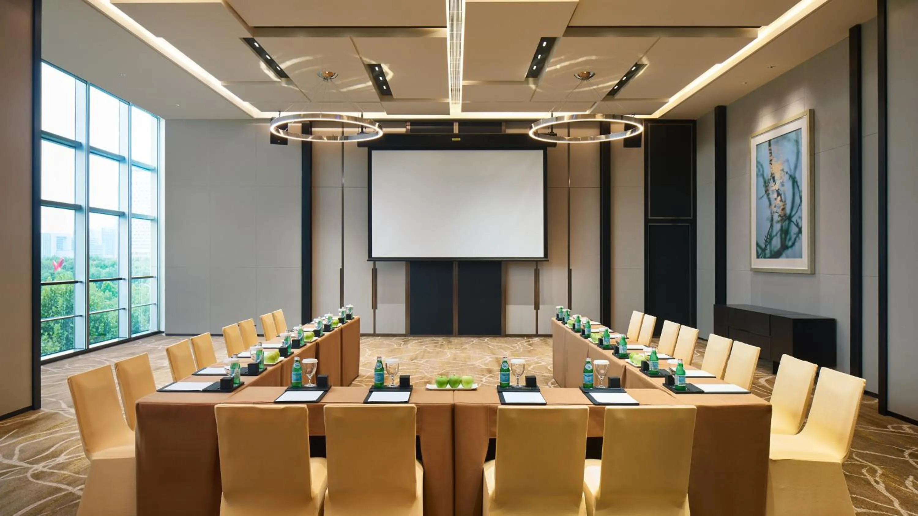 Meeting/conference room in InterContinental Hefei by IHG