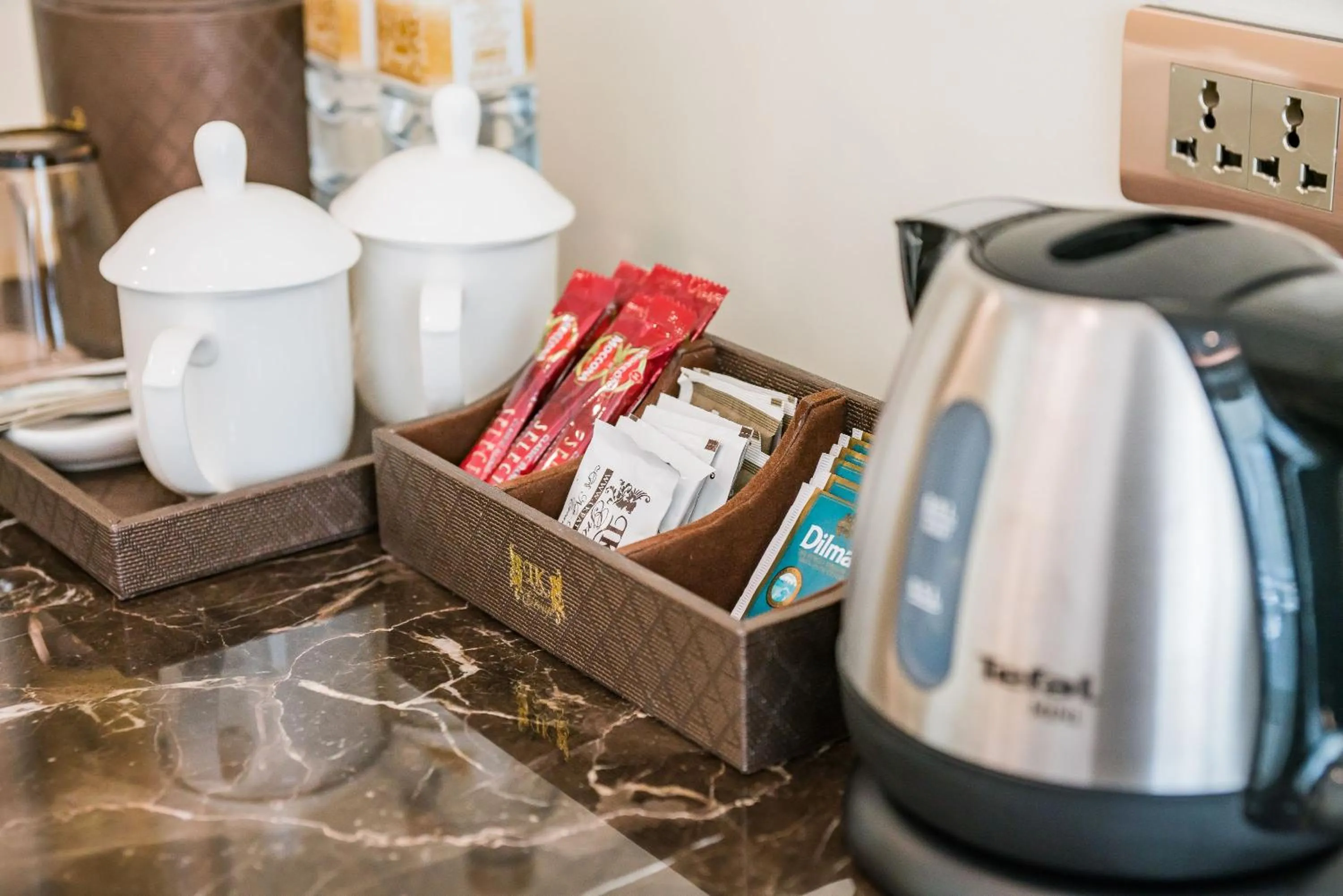 Coffee/tea facilities in LK Emerald Beach - SHA Extra Plus