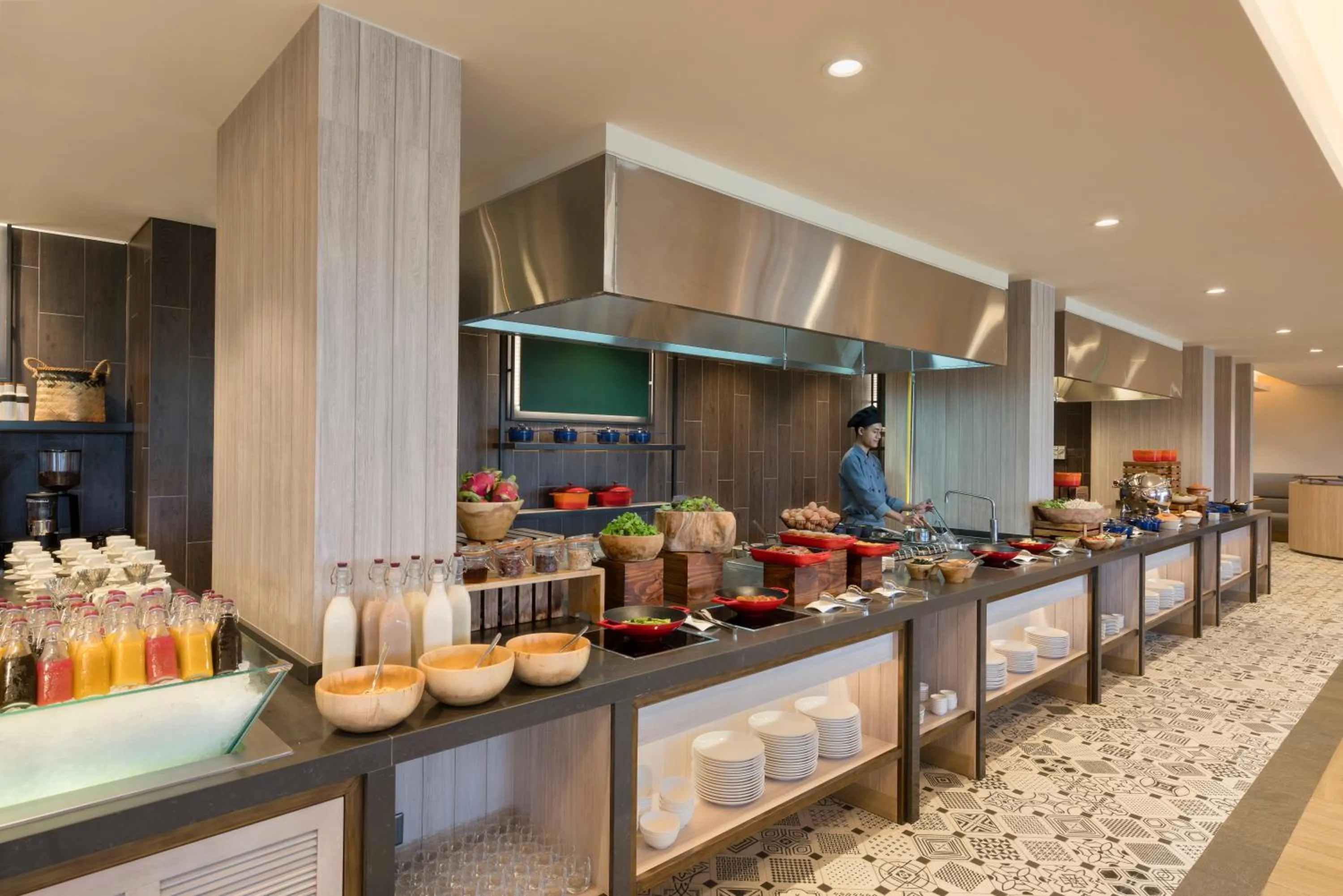 Restaurant/places to eat in Melia Ho Tram Beach Resort