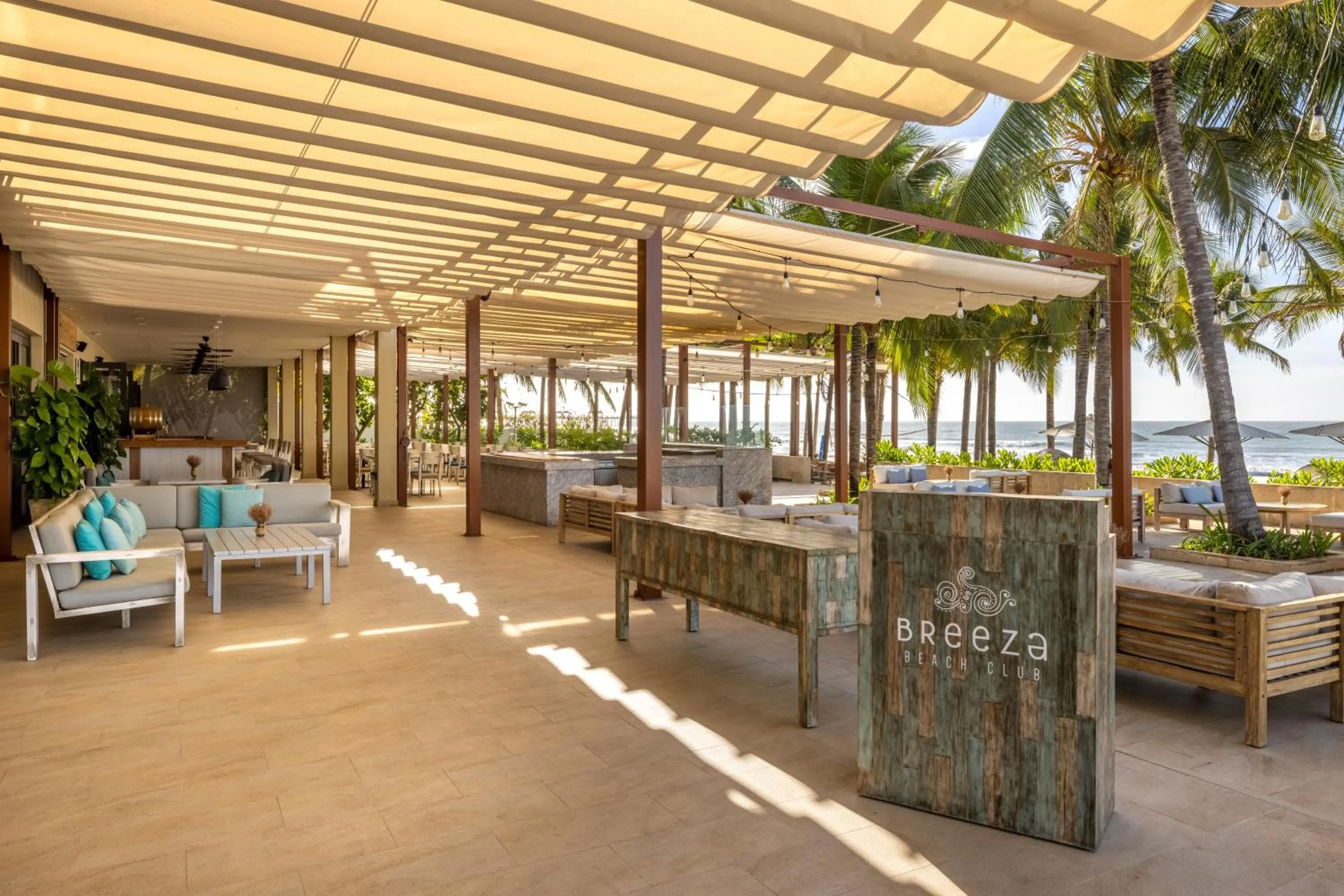 Restaurant/places to eat in Melia Ho Tram Beach Resort