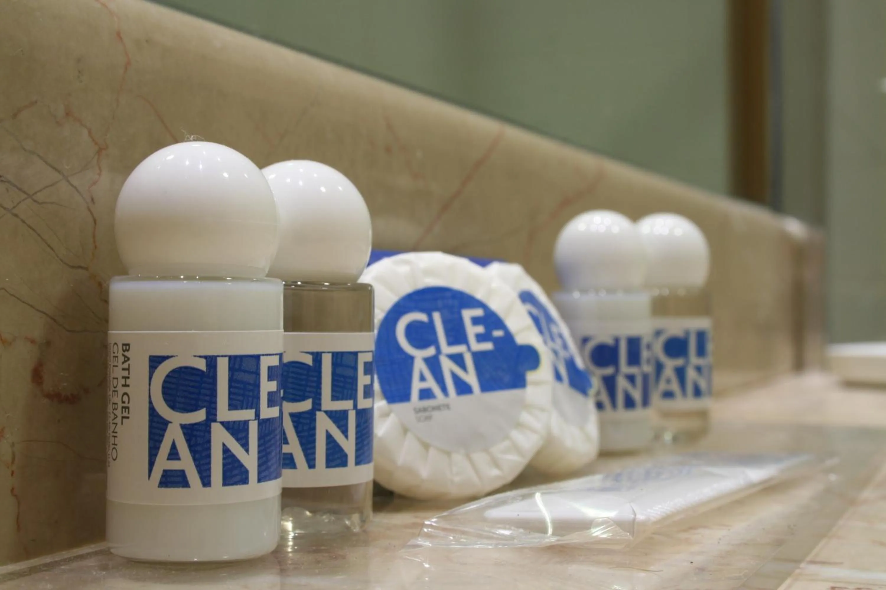 Bathroom in TRYP by Wyndham Porto Expo Hotel