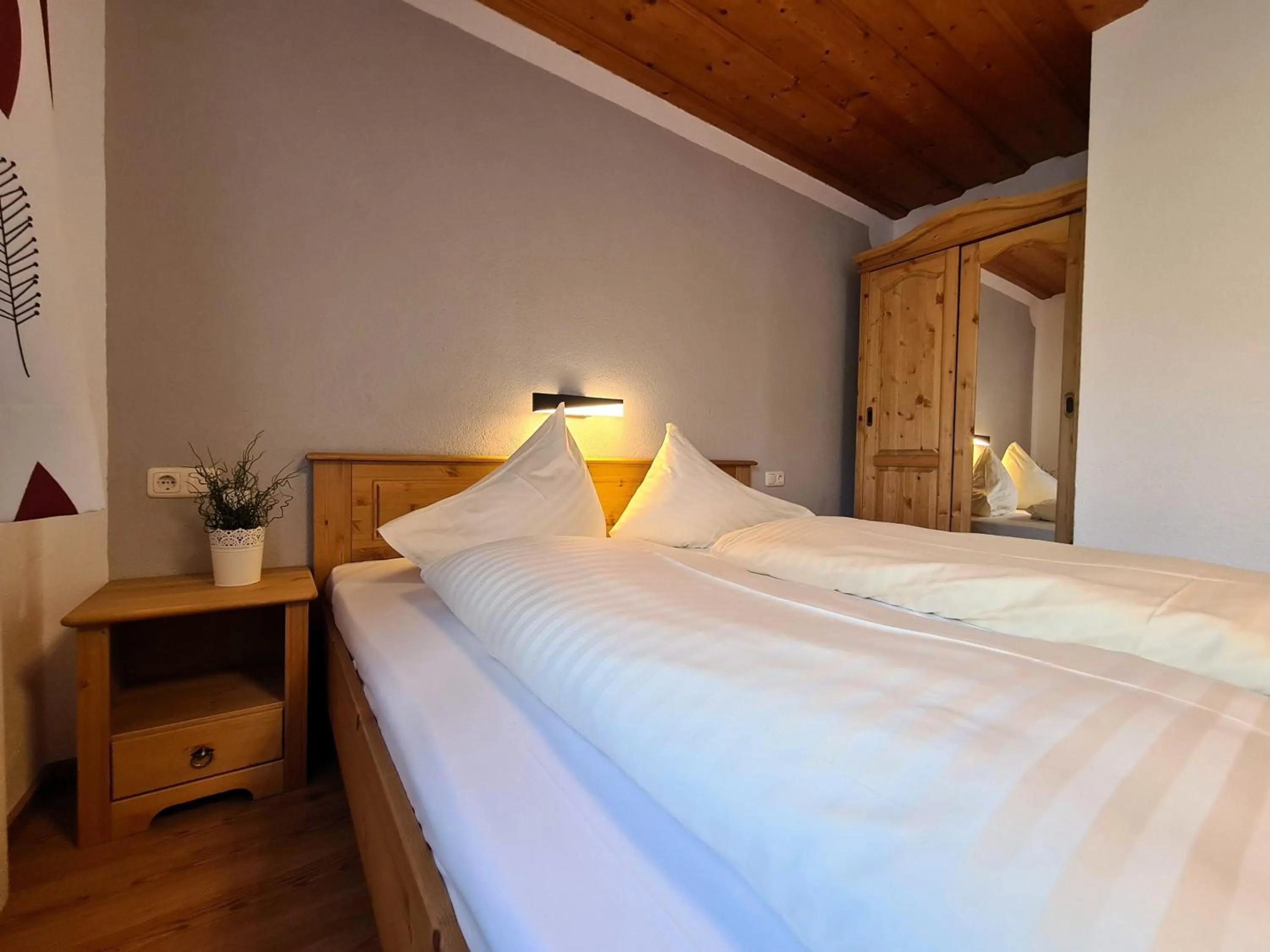 Photo of the whole room, Bed in Pension Sydler