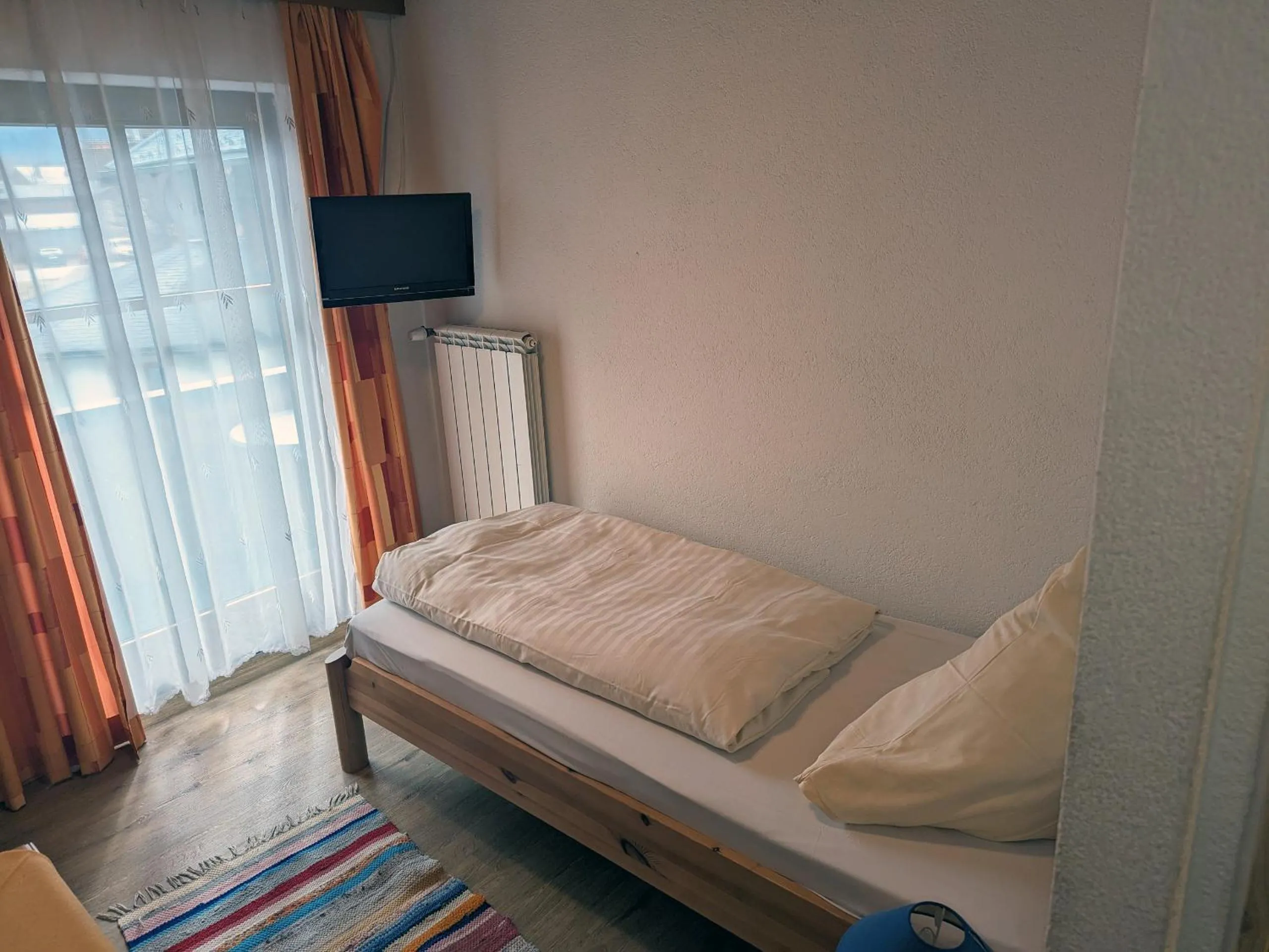 TV and multimedia, Bed in Pension Sydler