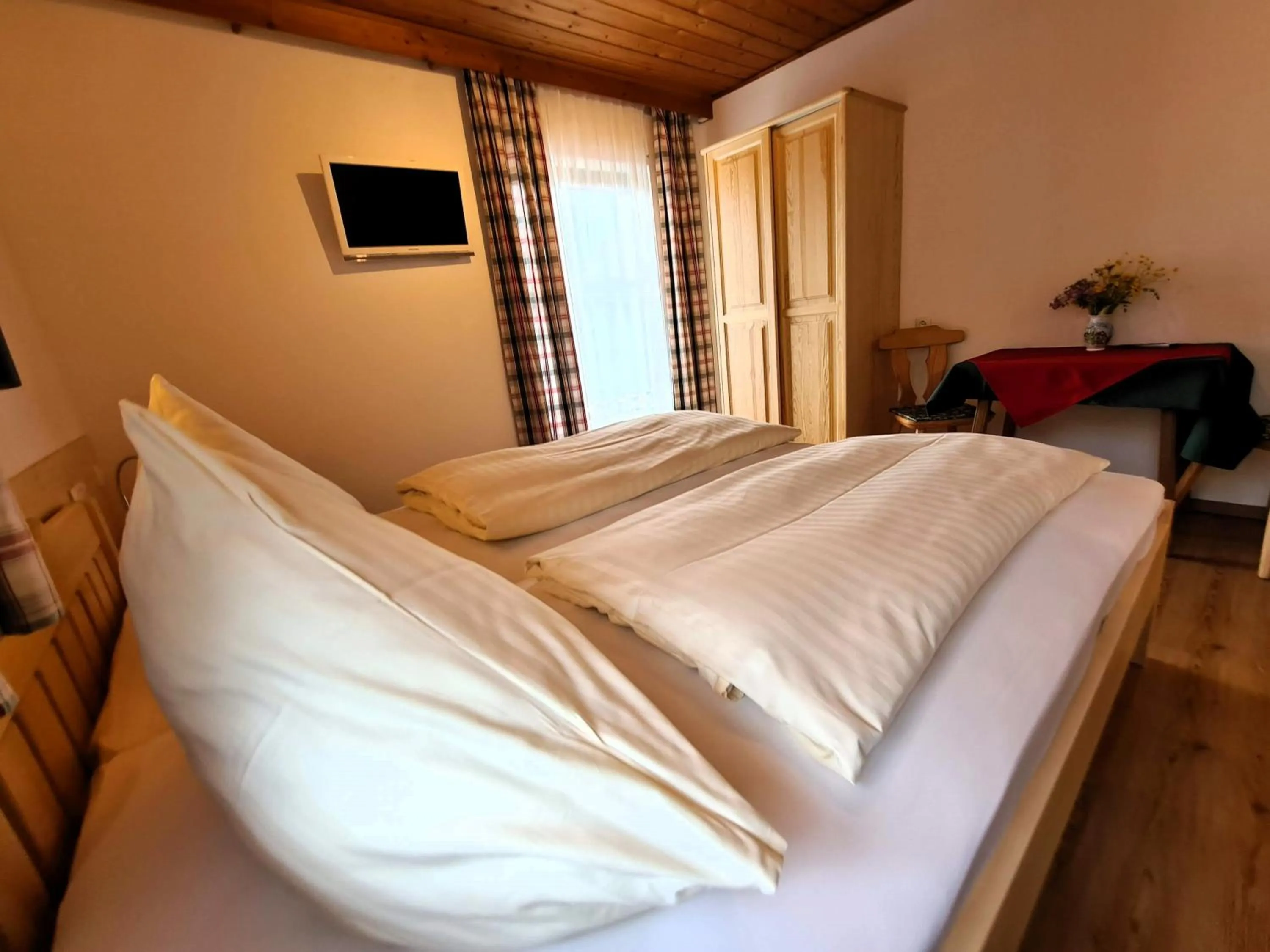 Bed in Pension Sydler