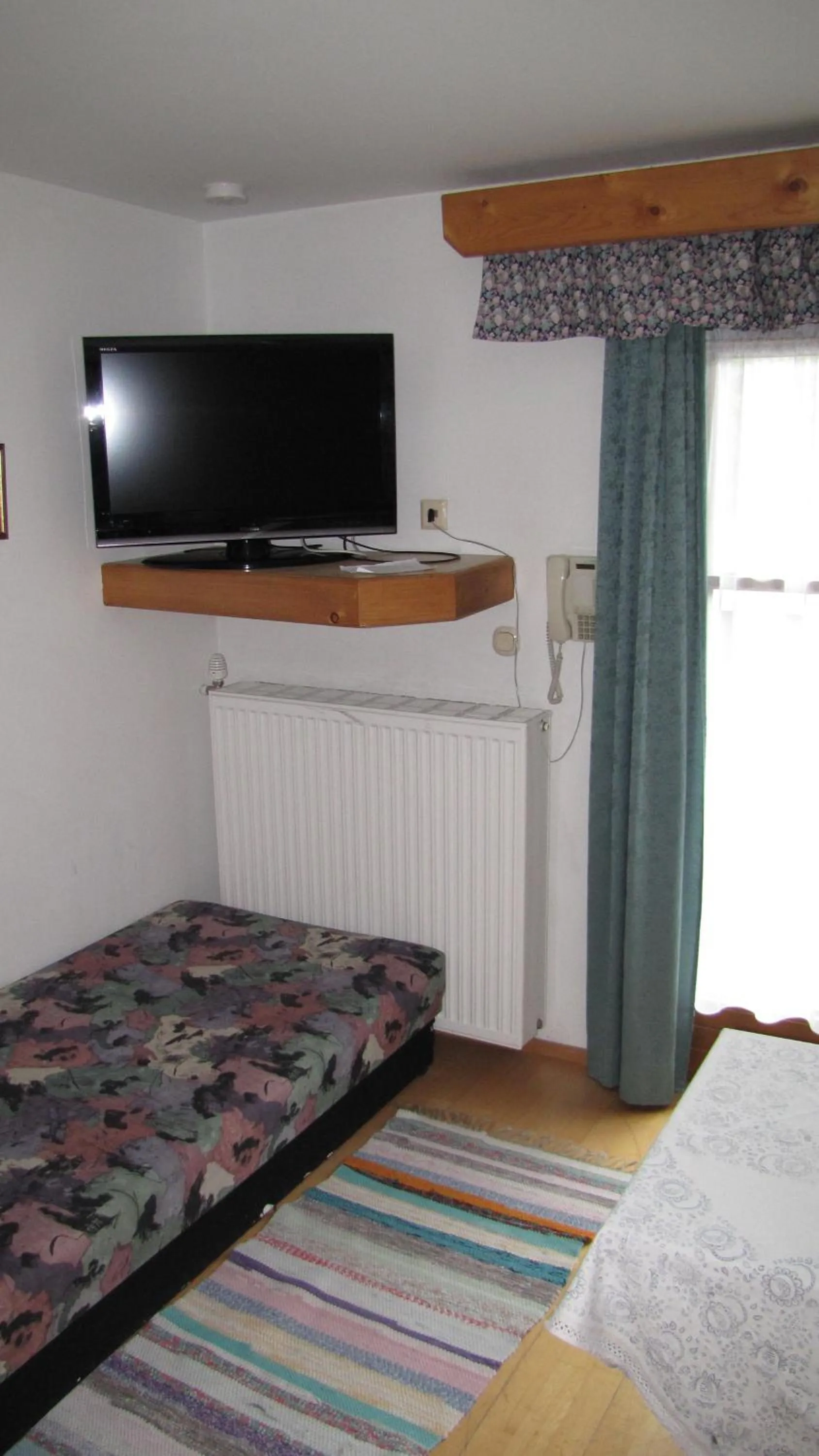 Decorative detail, Bed in Pension Sydler