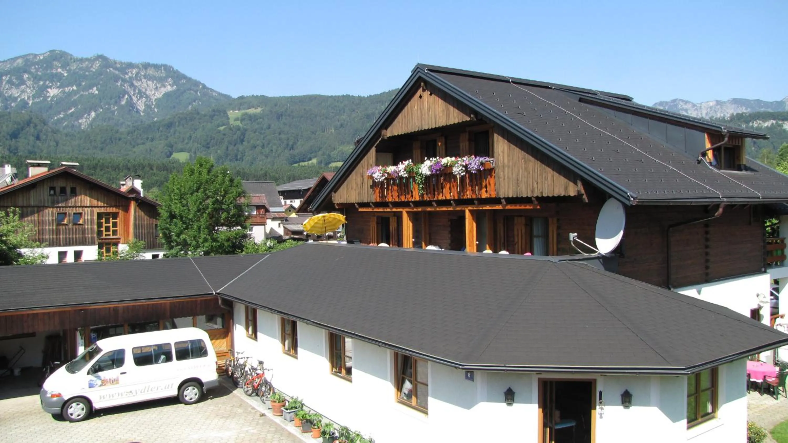 Property building in Pension Sydler