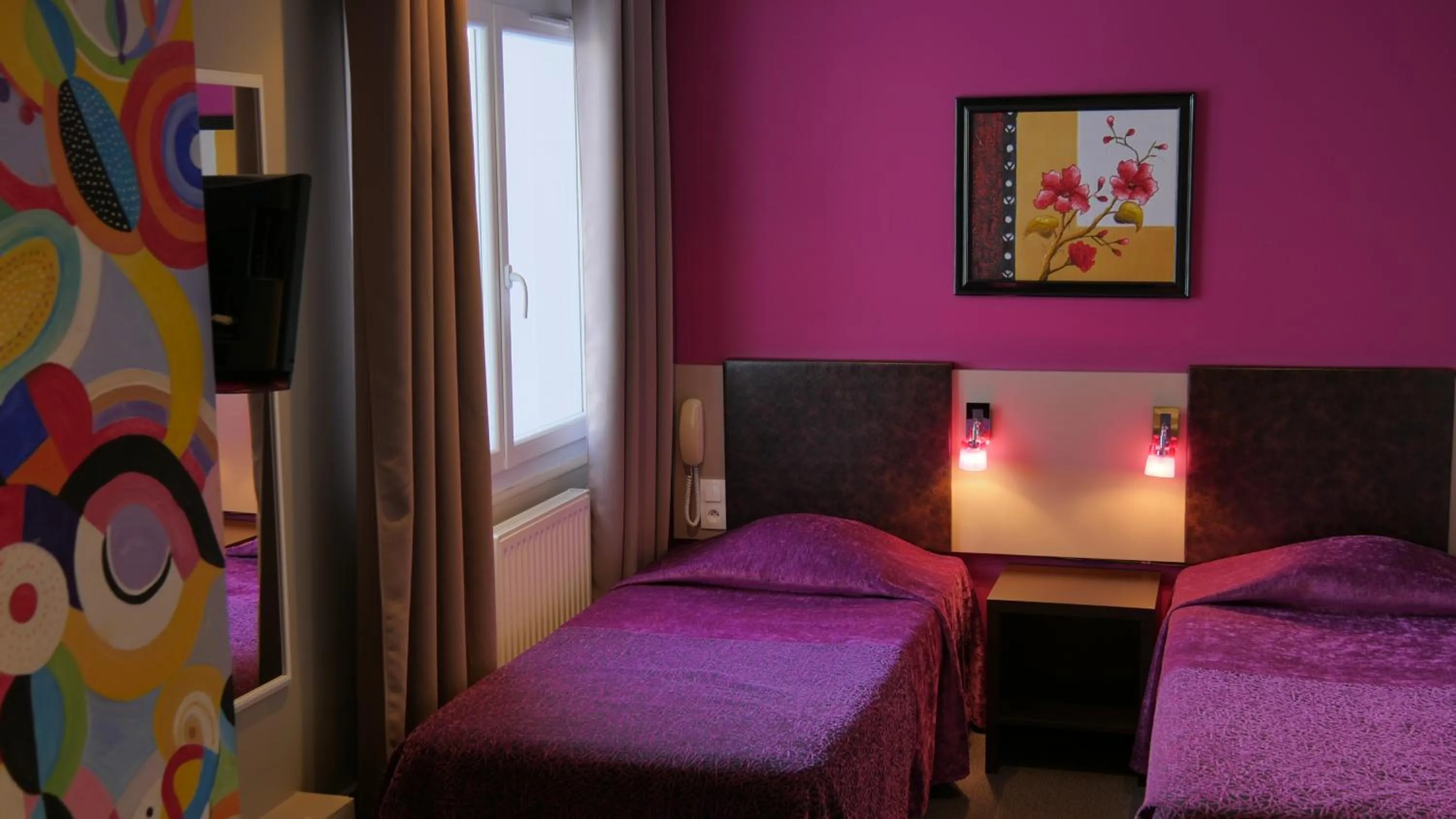 Bed in Hôtel Savary