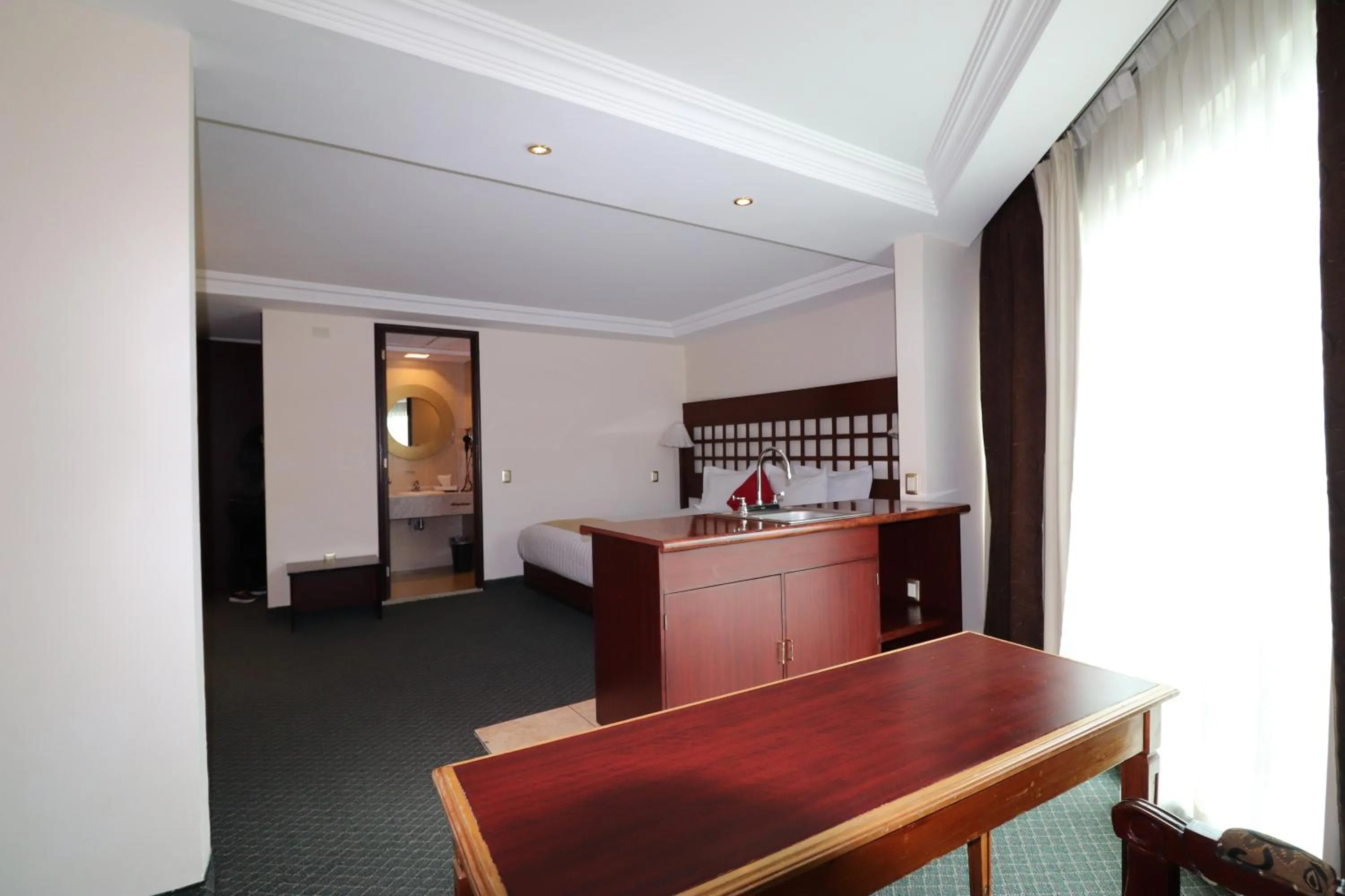 Bedroom in Best Western Toluca