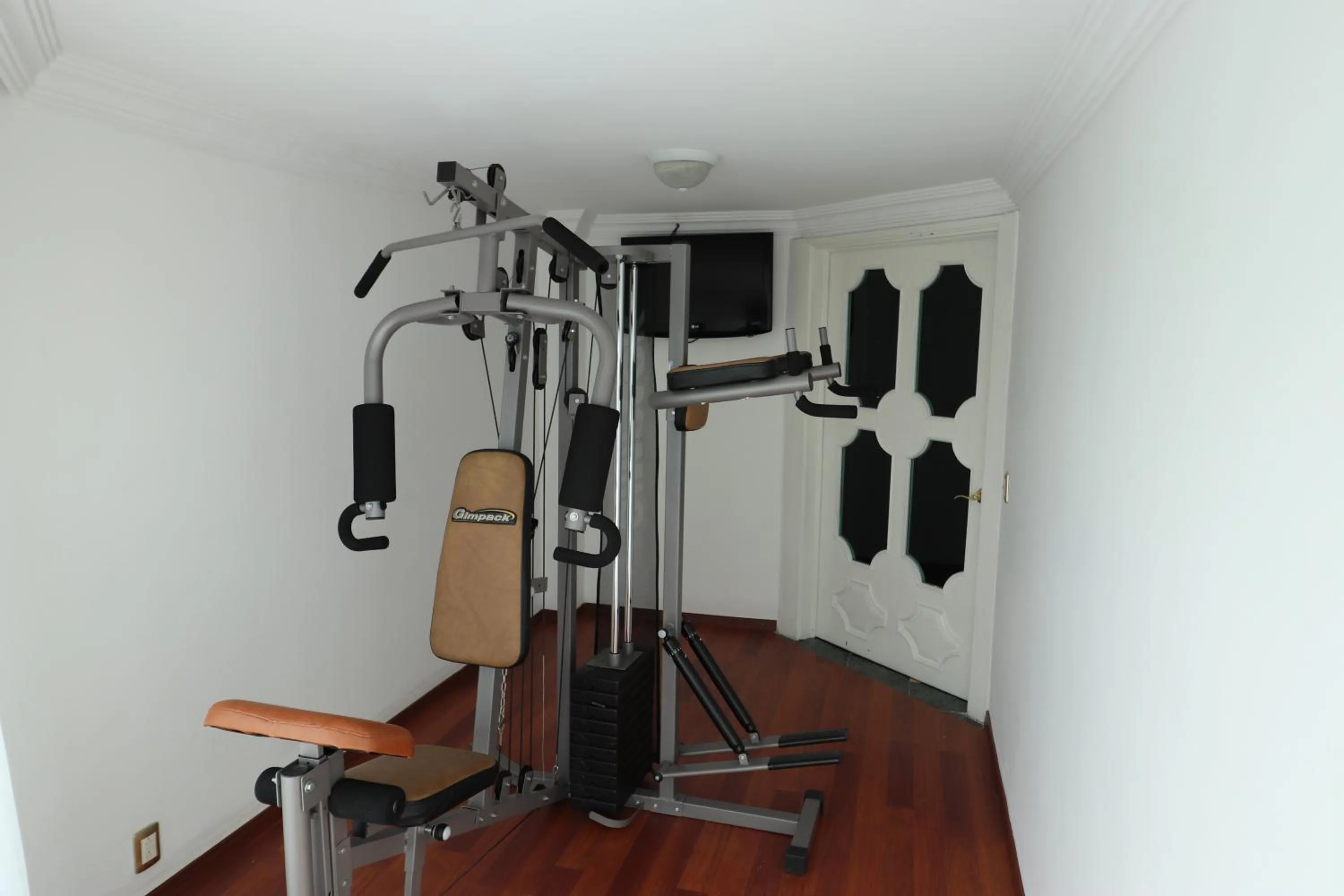 Fitness centre/facilities in Best Western Toluca