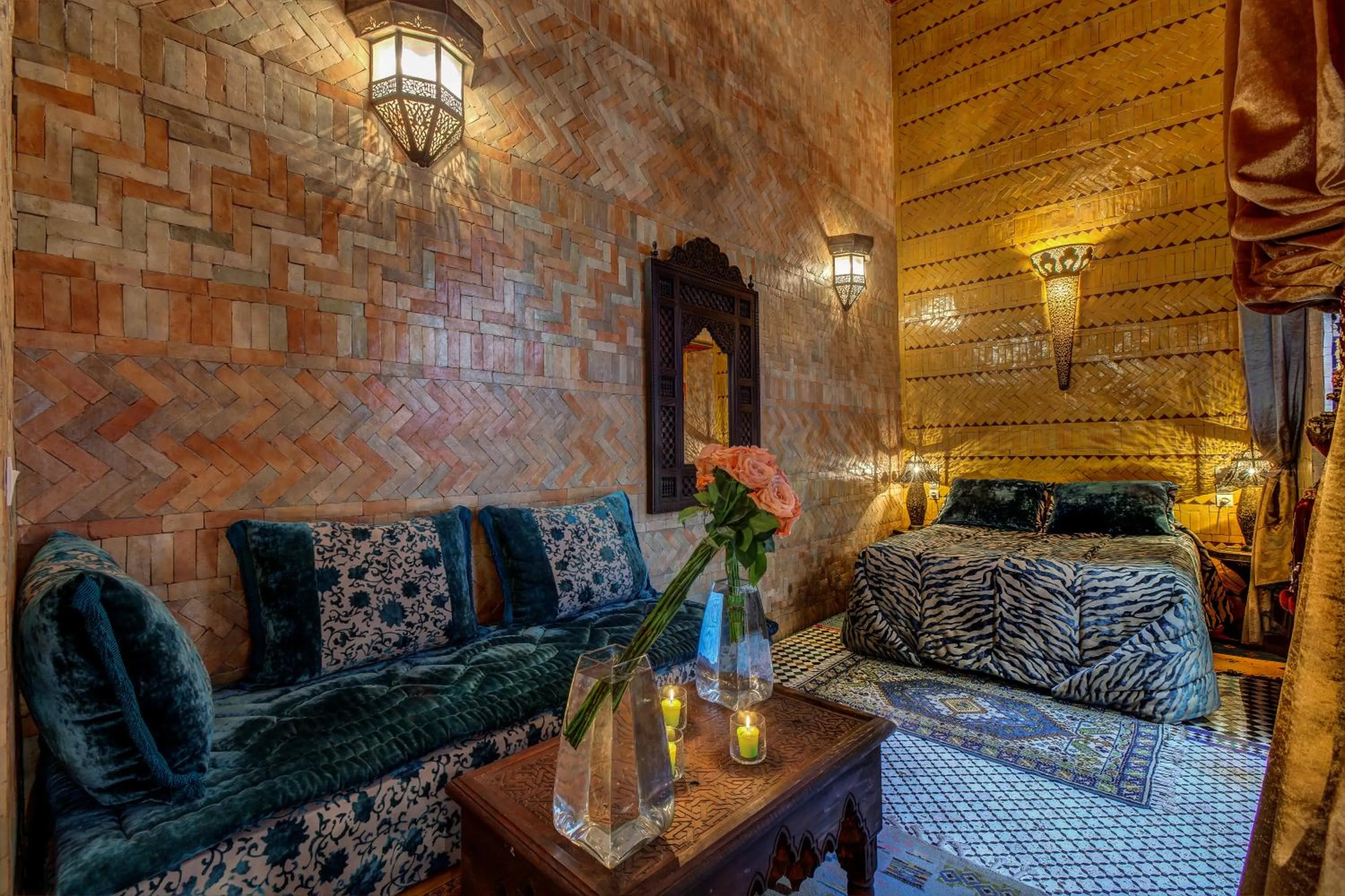 Photo of the whole room in Riad La Maison Verte