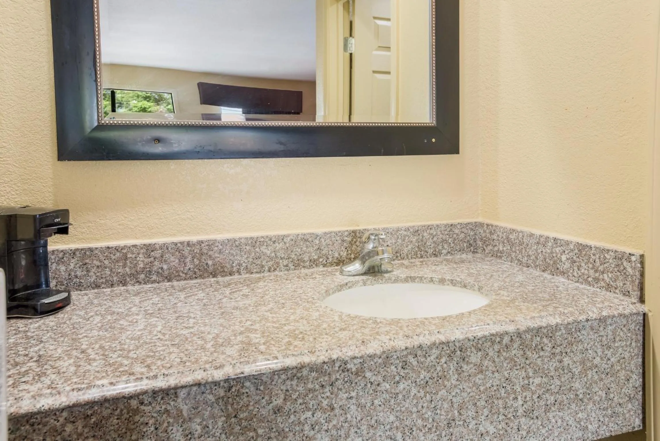 Econo Lodge Lake Charles University Area