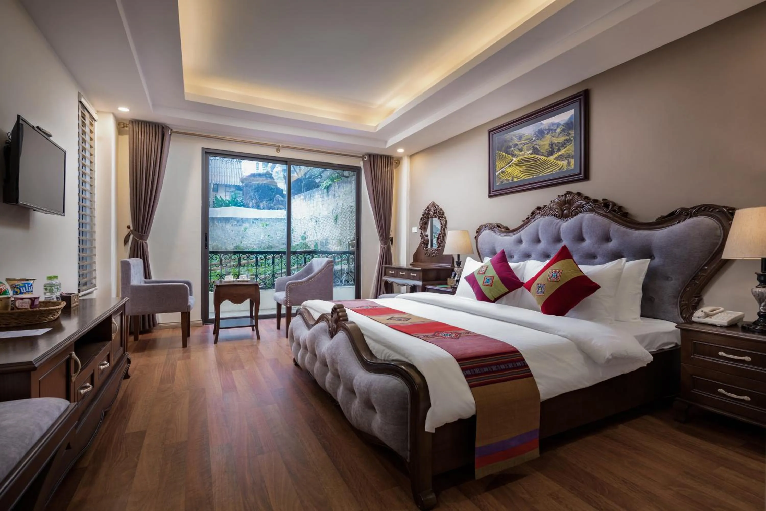 Bed in The View Sapa Hotel