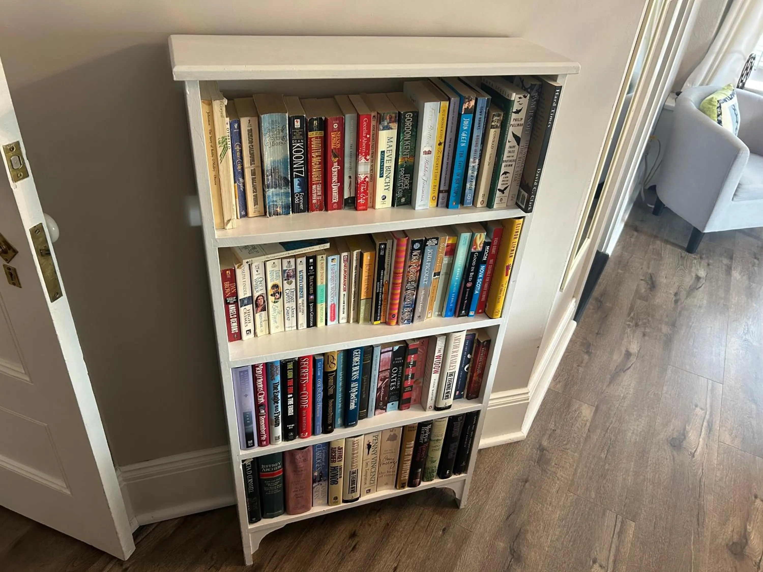 Library in Belgravia B&B