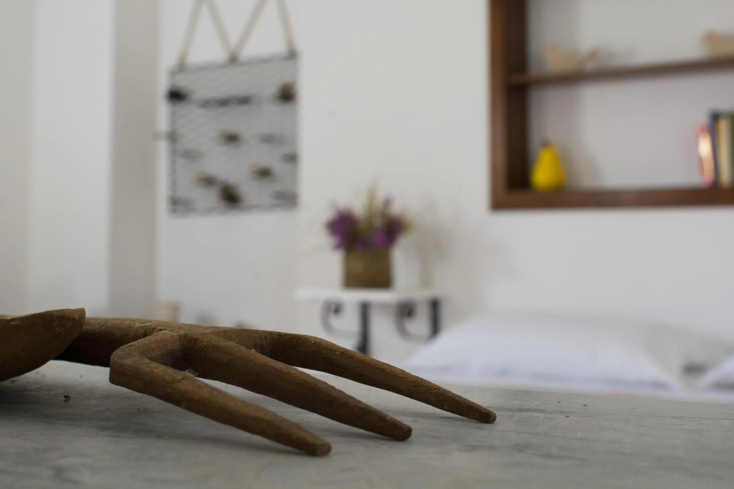 Decorative detail, Bed in Agriturismo di Serragiumenta