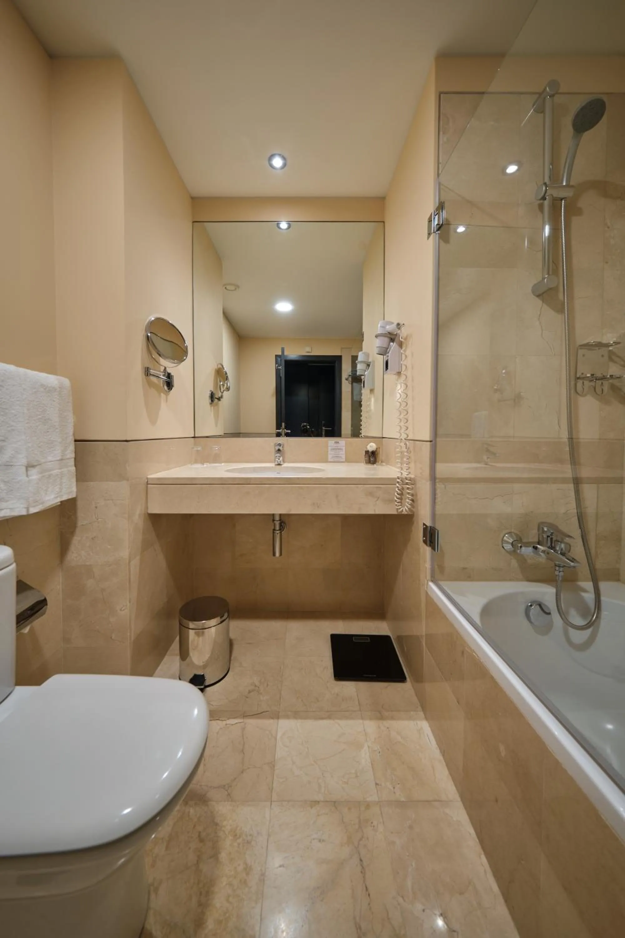 Bathroom in Palacio da Lousa Boutique Hotel