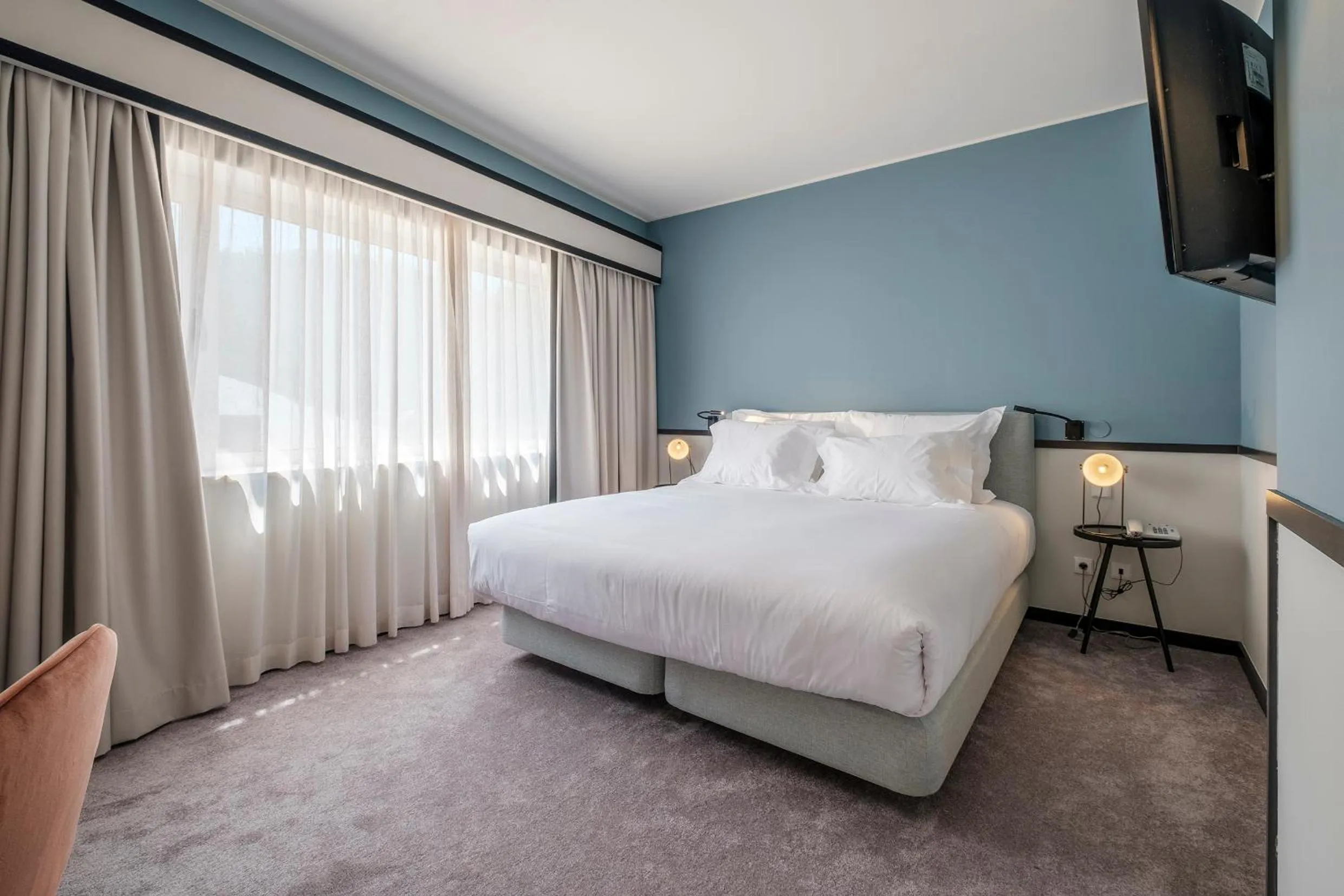 Bed in Palacio da Lousa Boutique Hotel