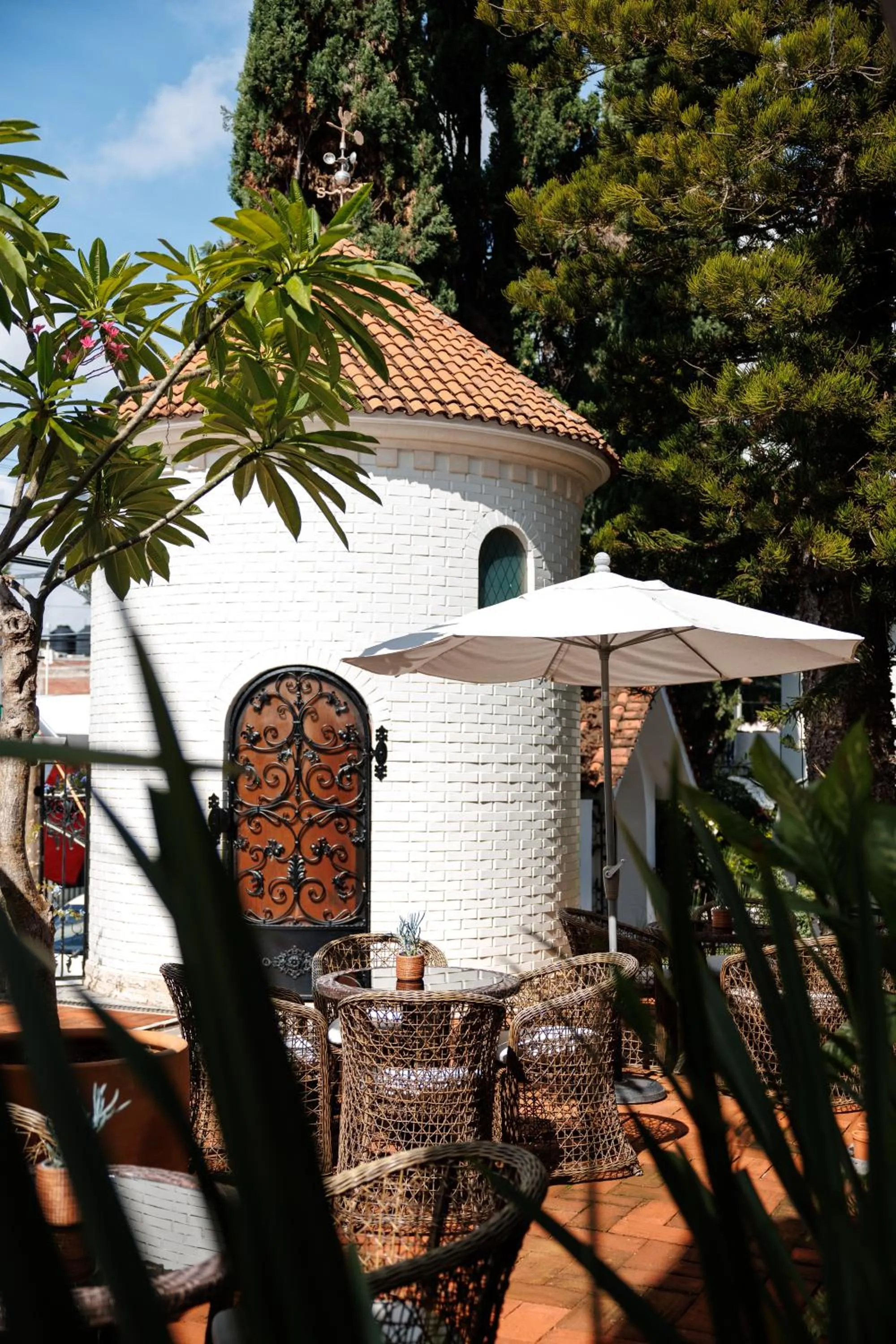 Garden in Casa Bonita Hotel & Luxury Residence