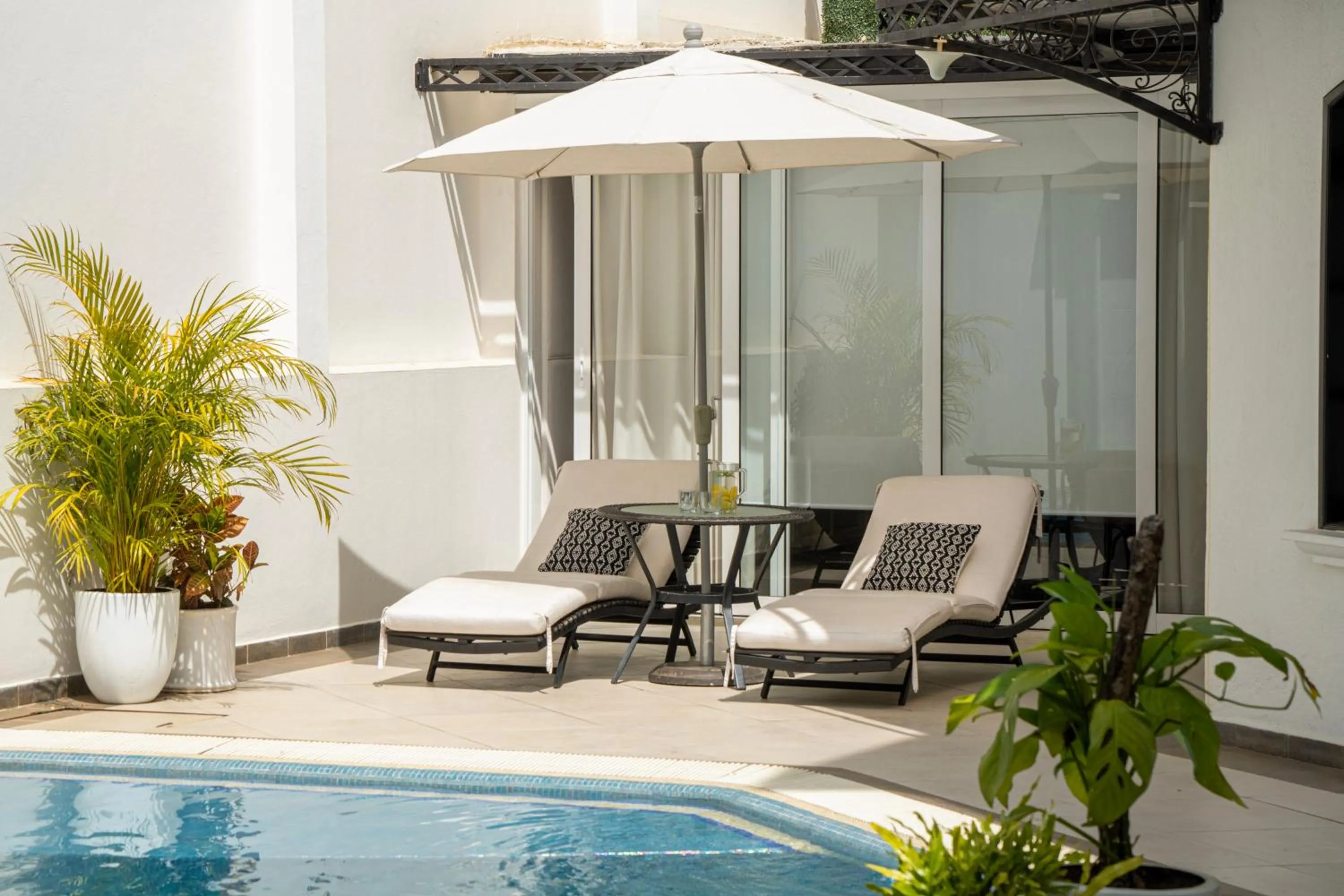  in Casa Bonita Hotel & Luxury Residence