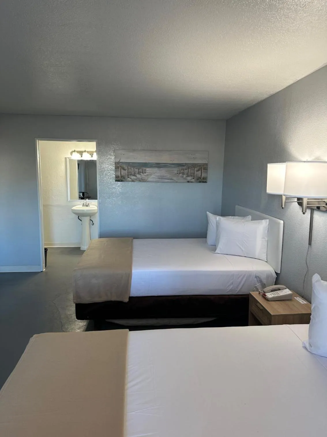 Photo of the whole room, Bed in Premier Inns Metro