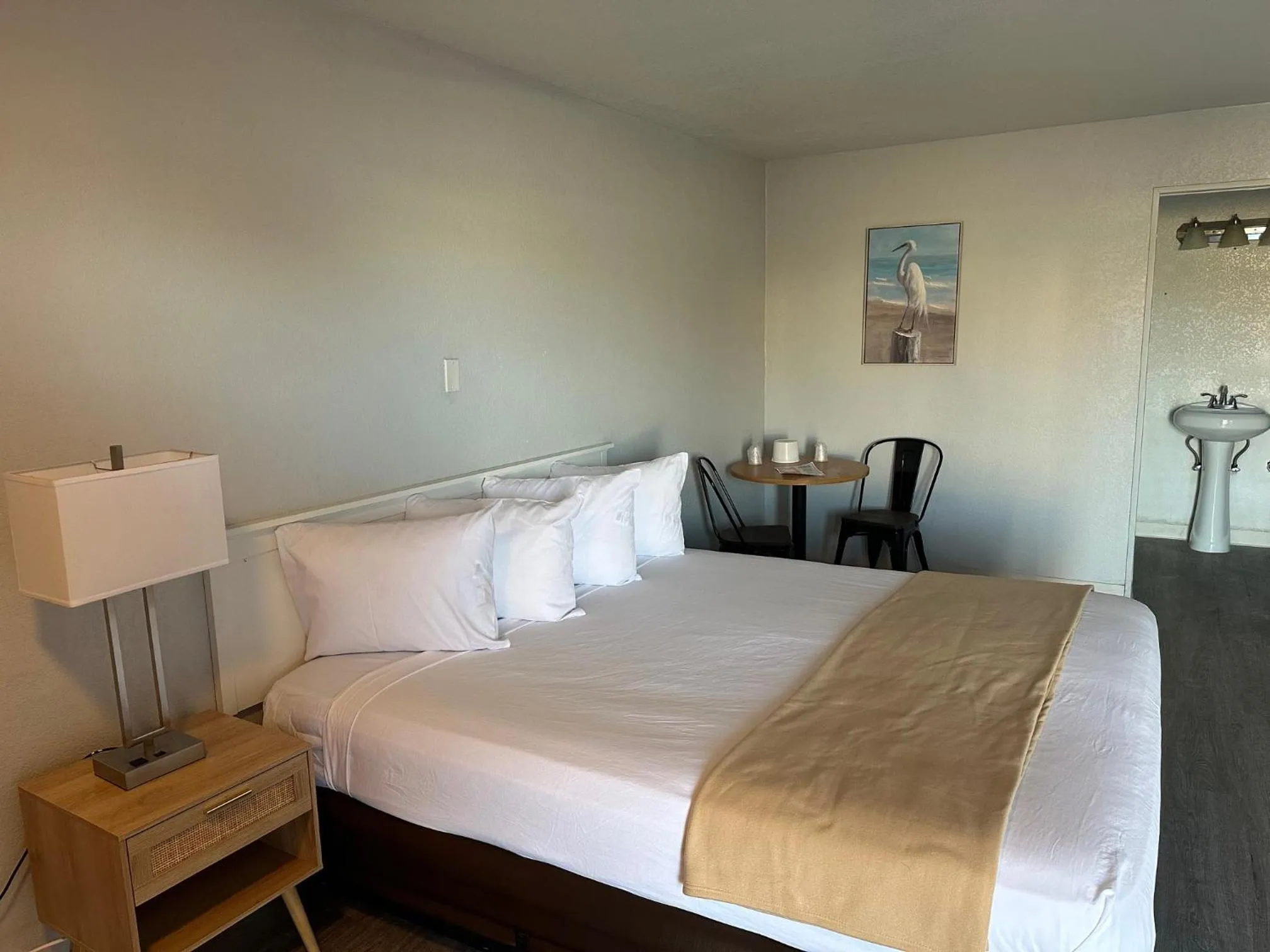 Bed in Premier Inns Metro