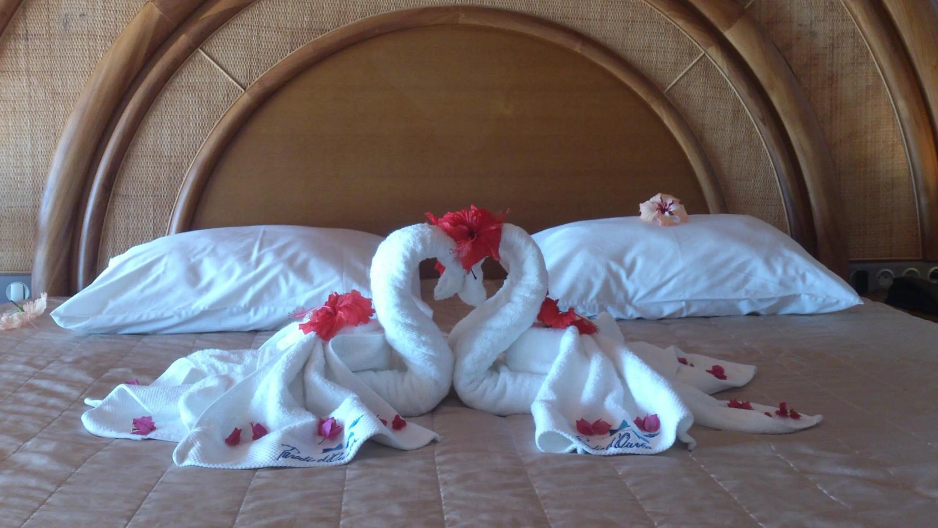 Bed in Hotel Paradis d'Ouvéa