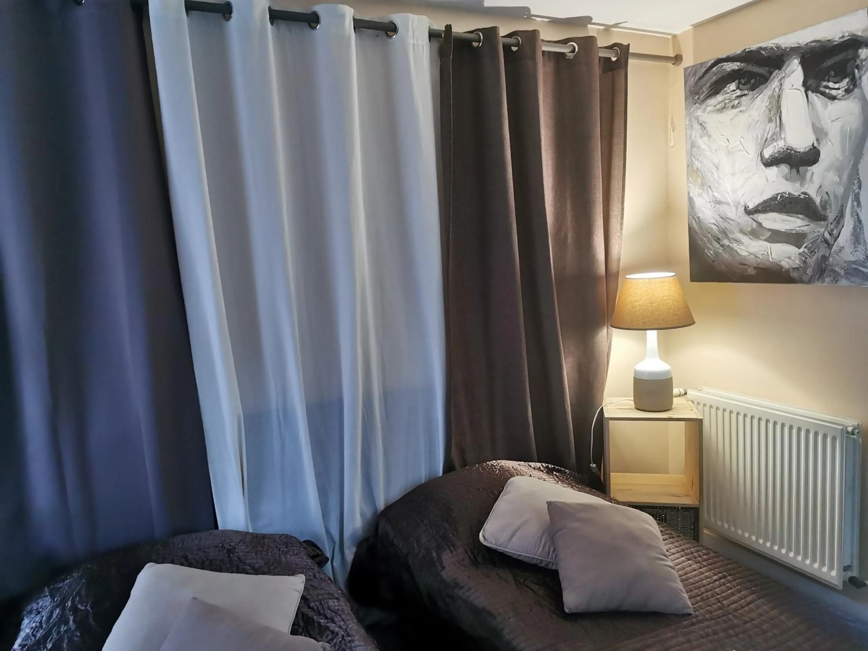 Bedroom, Bed in Les Tamaris