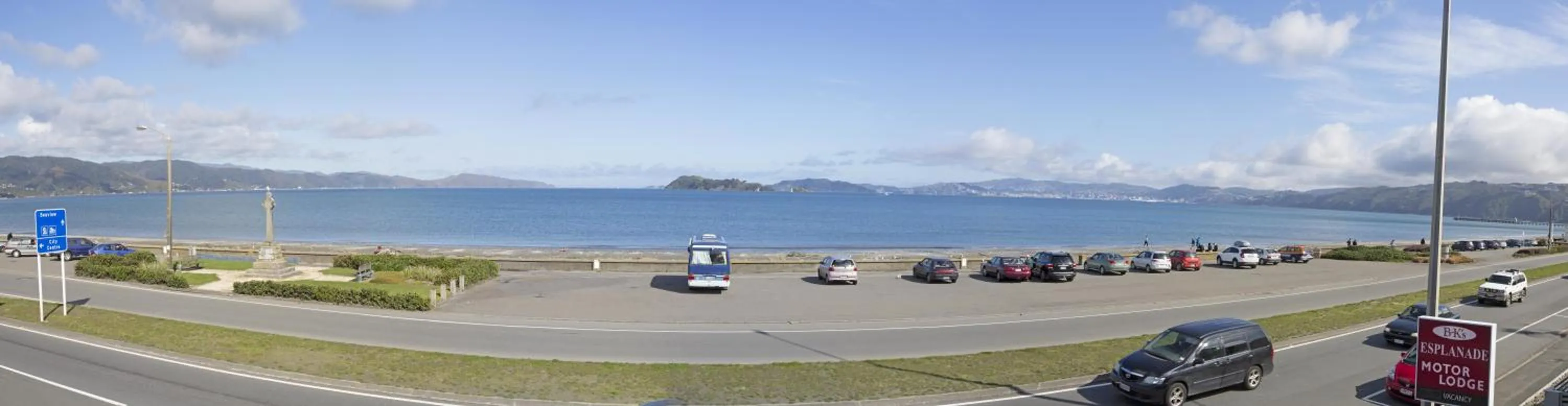 Day in BKs Premier Motel Esplanade