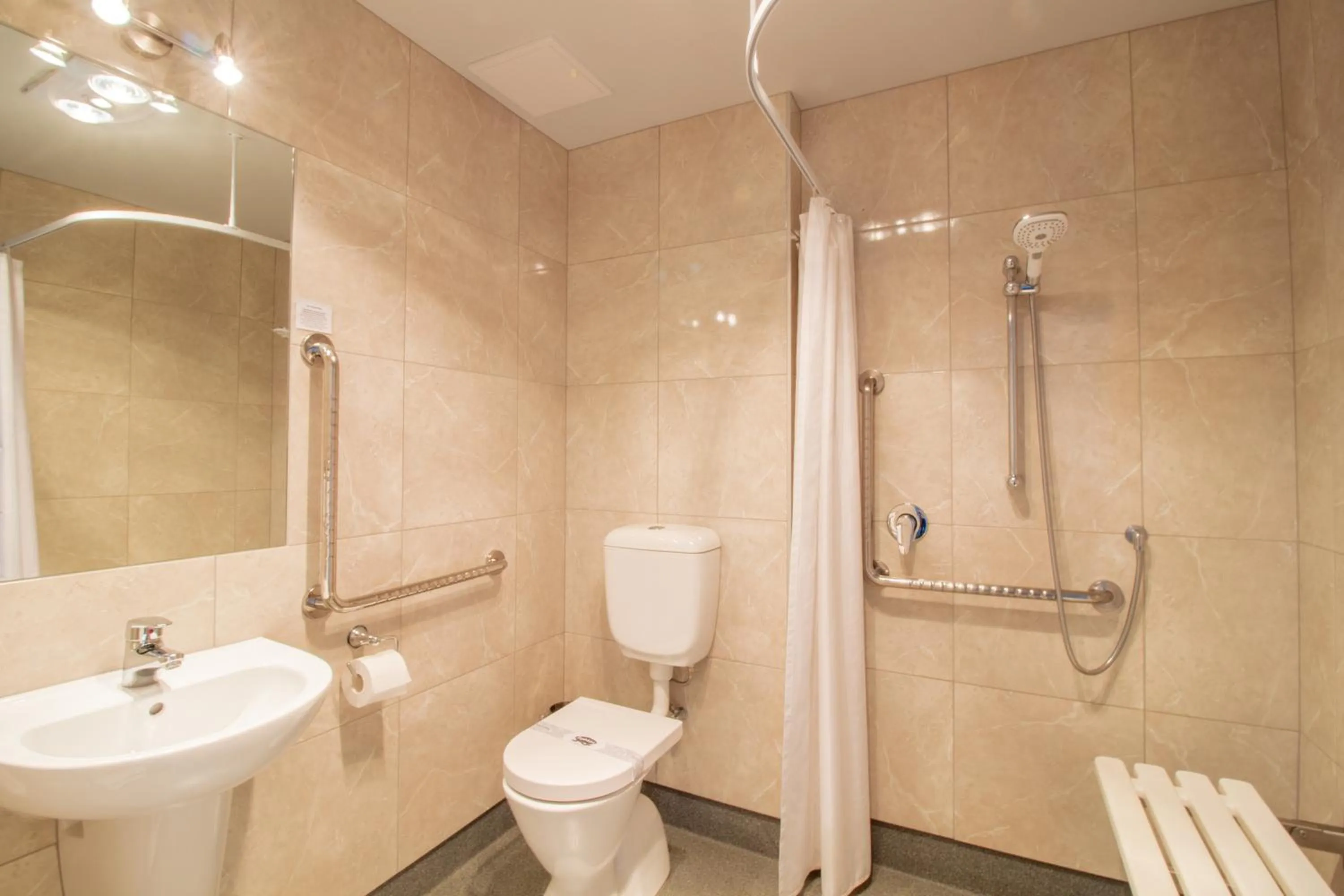 BKs Premier Motel Esplanade