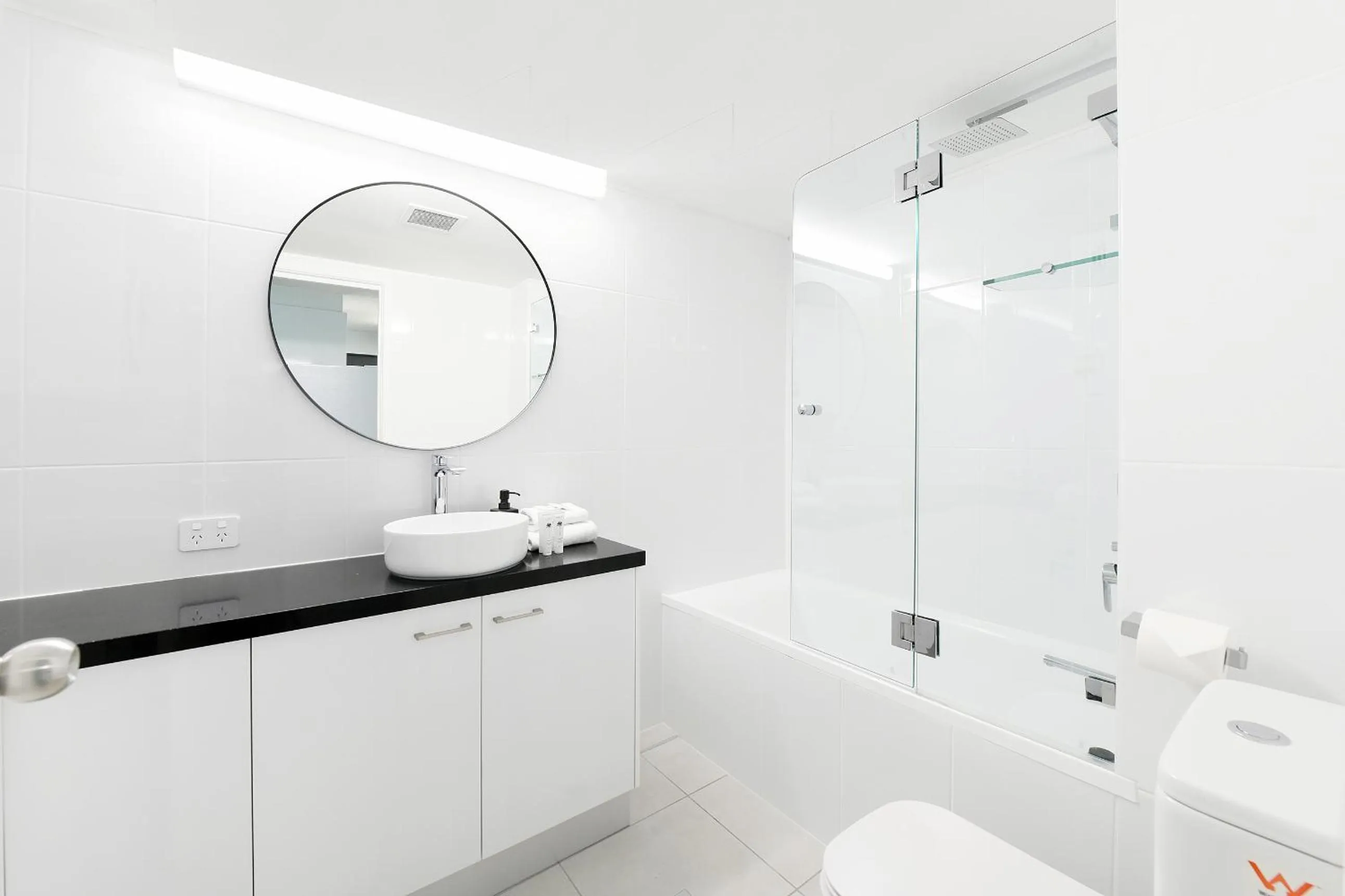 Lindomare Apartments