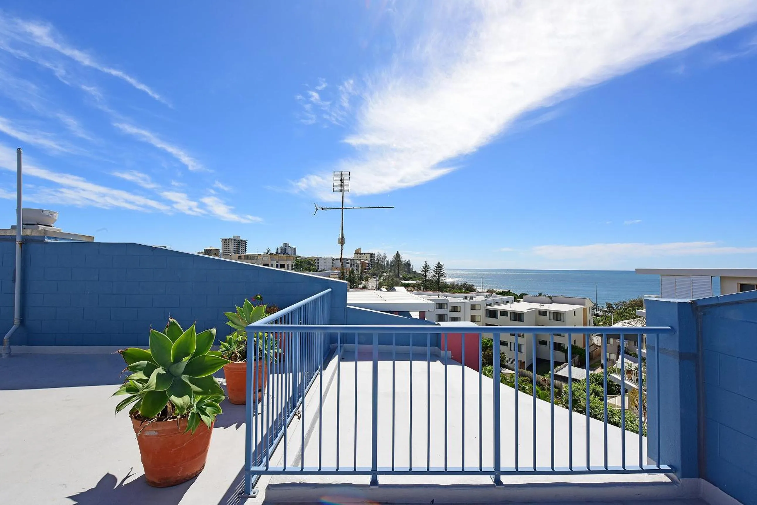 Lindomare Apartments