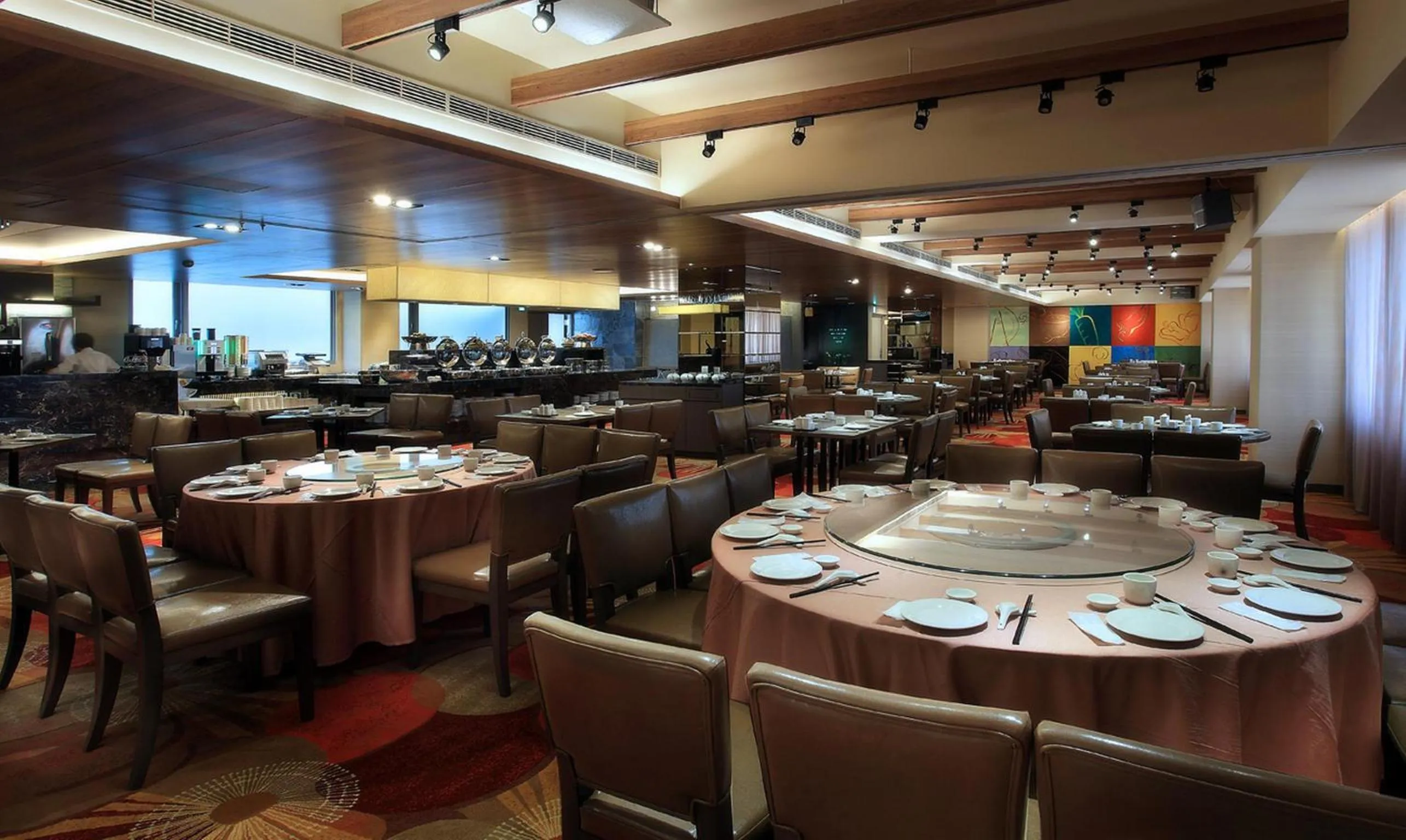 Restaurant/places to eat in Park City Hotel Central Taichung