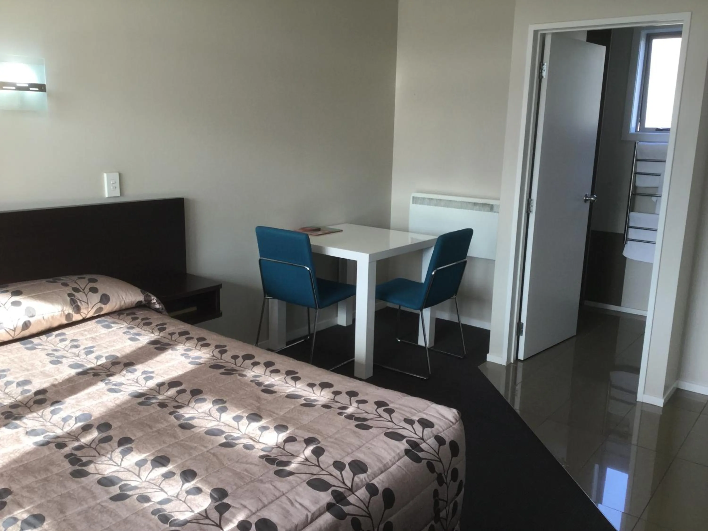 Area and facilities, Bed in Aspree Motor Inn