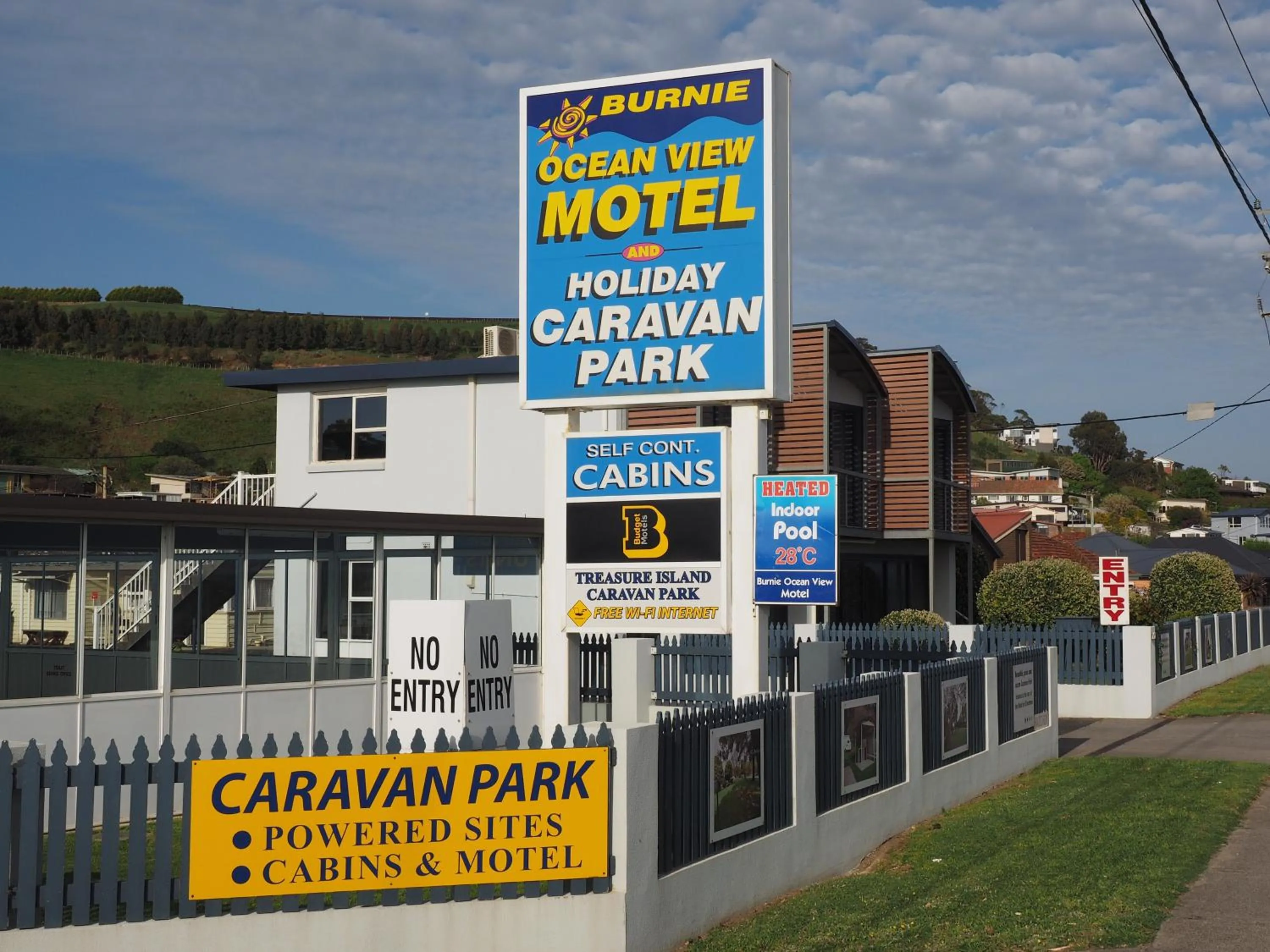 Property building in Burnie Ocean View Motel and Caravan Park