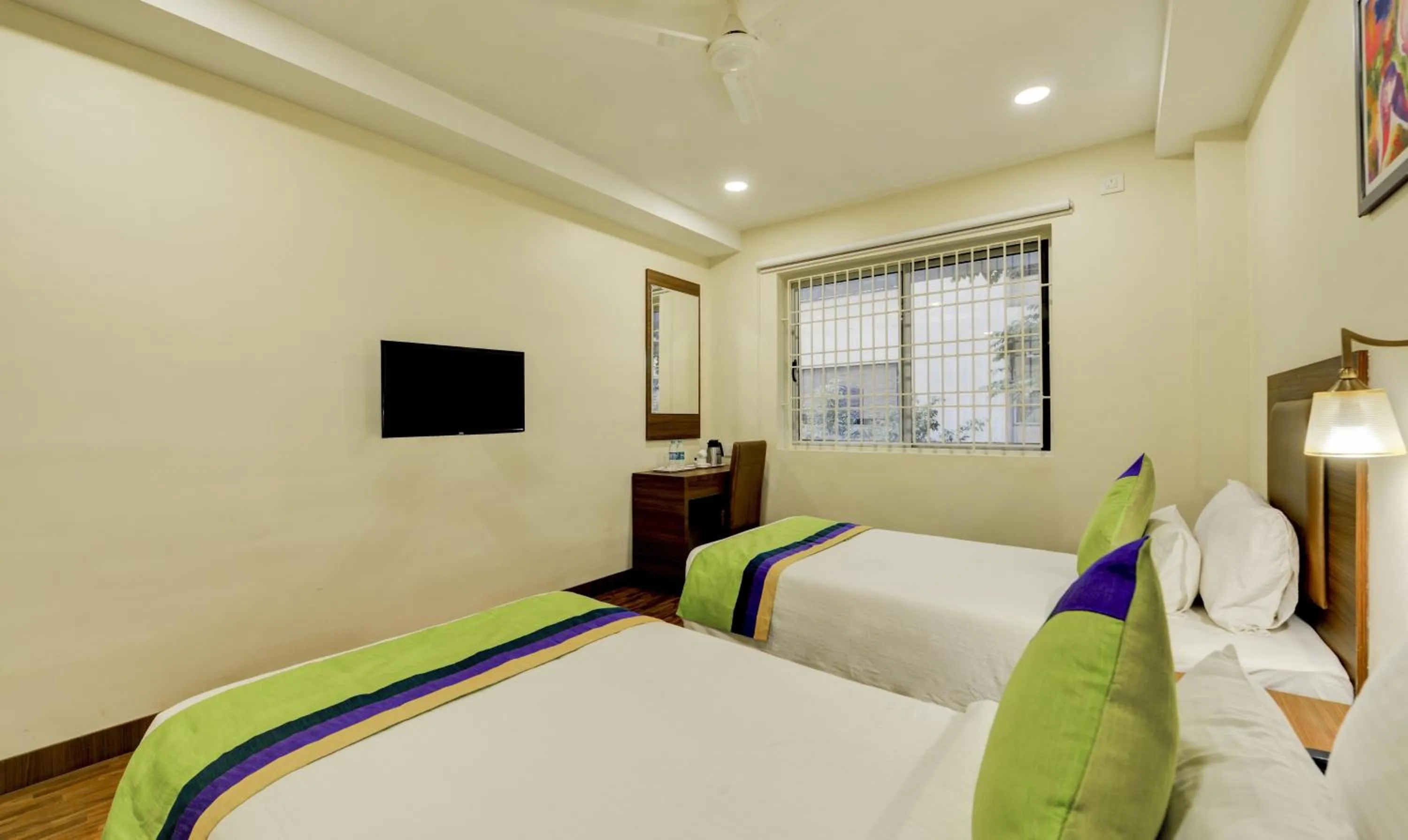 Bedroom in Treebo Welcome Inn, Porur