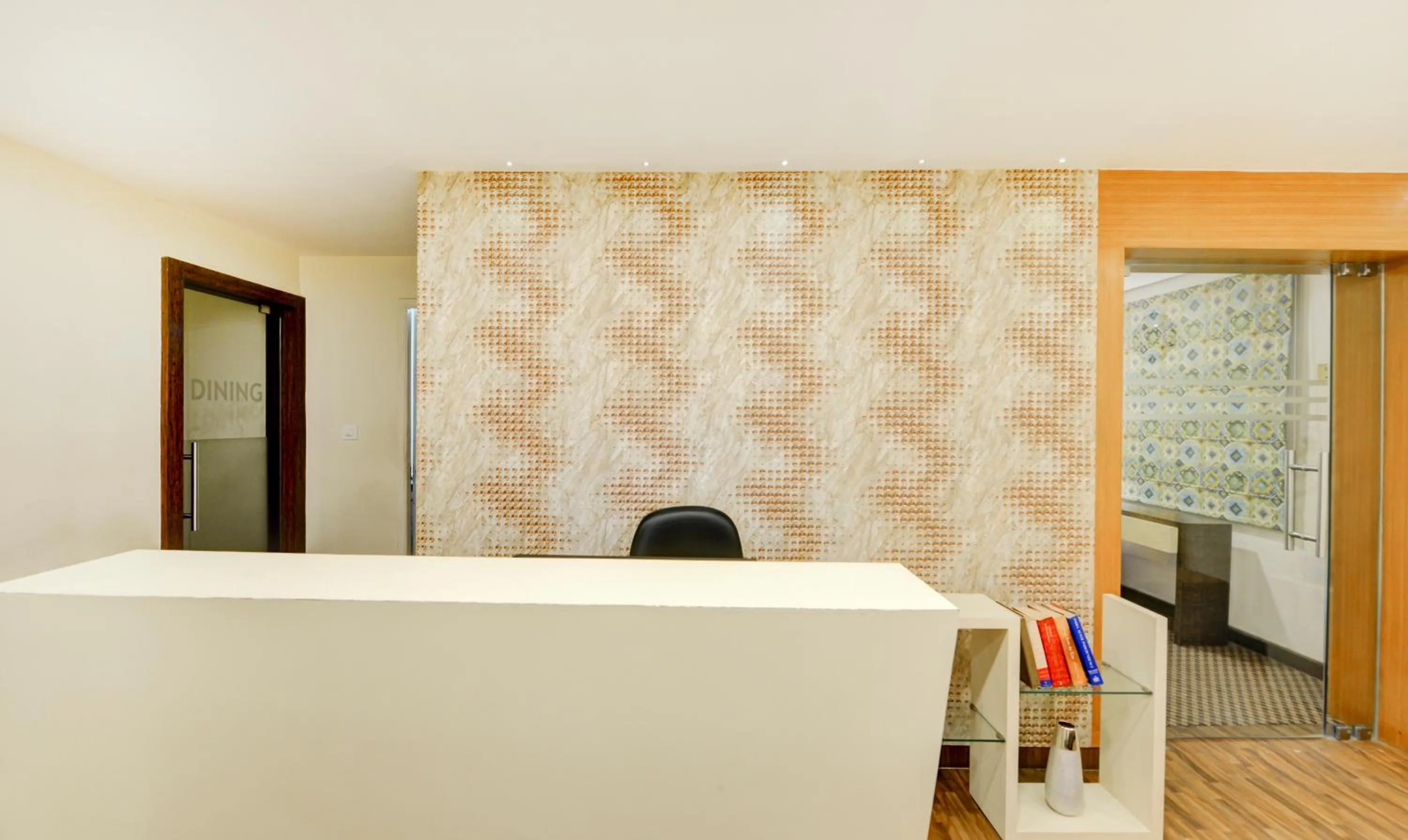 Lobby or reception in Treebo Welcome Inn, Porur