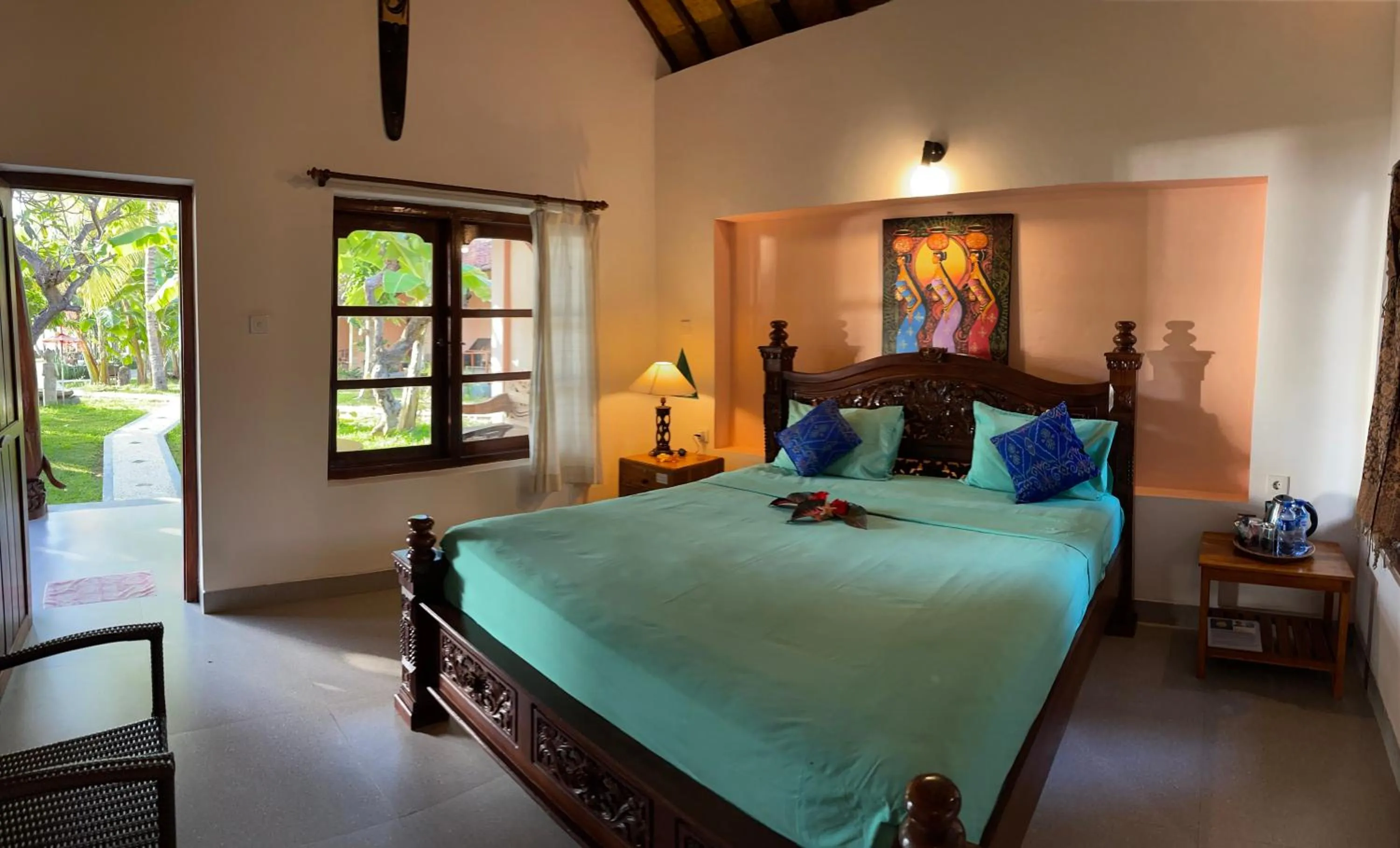 Bedroom, Bed in 1000 Dream Bungalow
