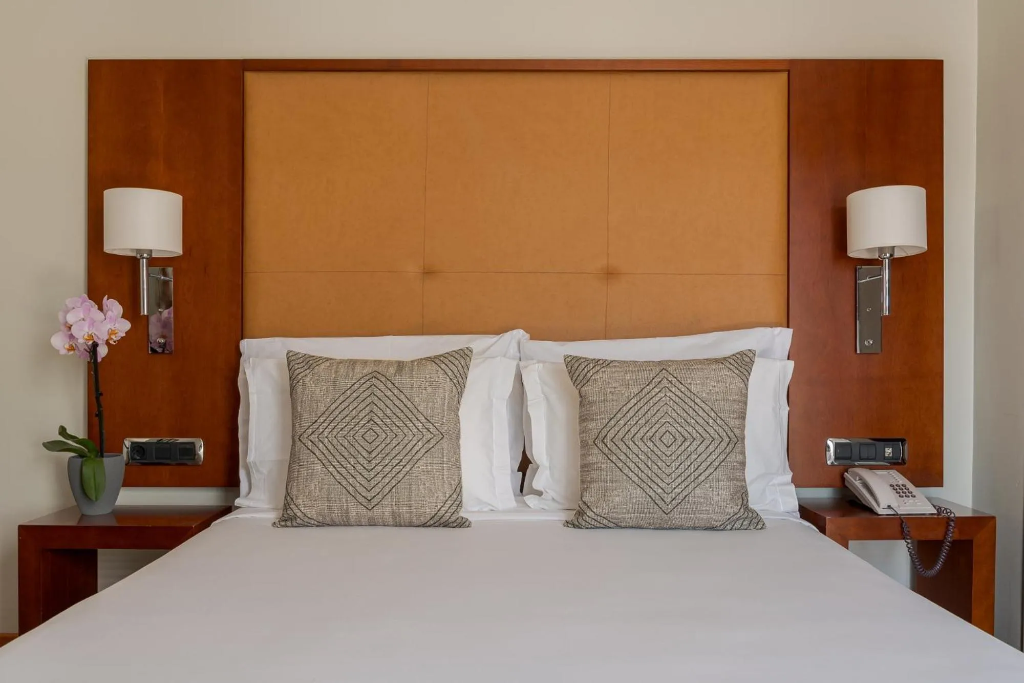 Bed in Hotel Dom Carlos Liberty