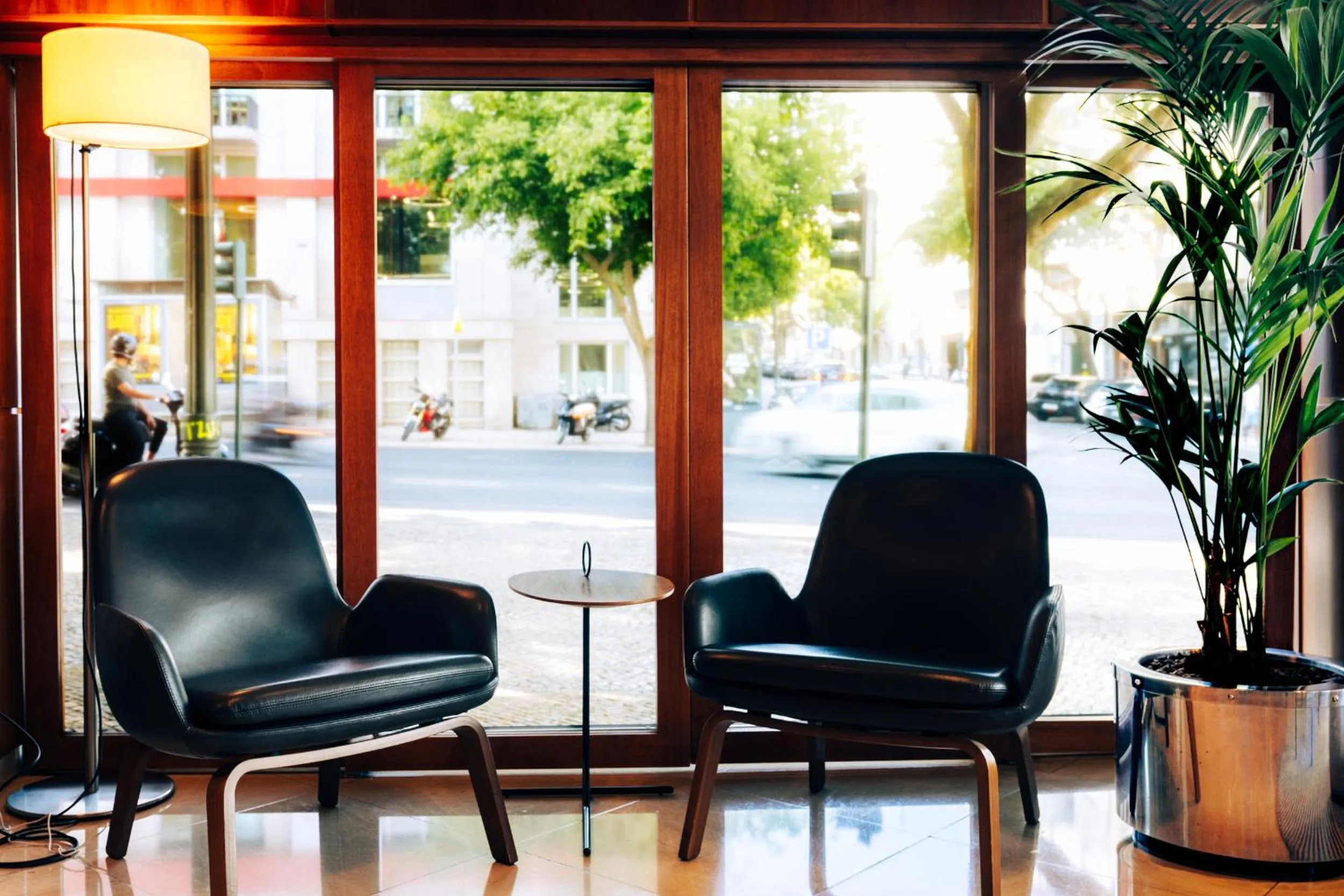 Seating area in Hotel Dom Carlos Liberty