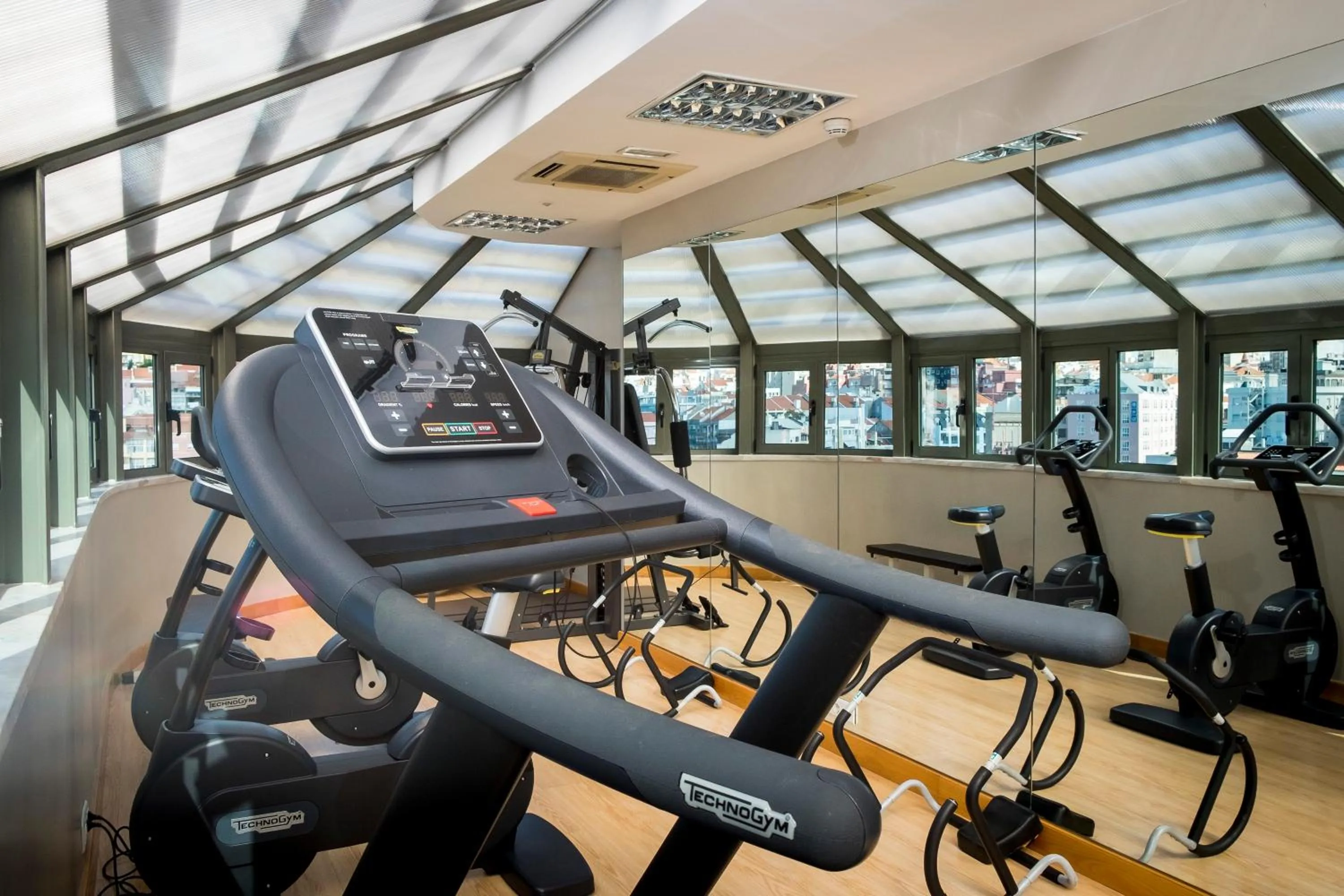 Fitness centre/facilities in Hotel Dom Carlos Liberty