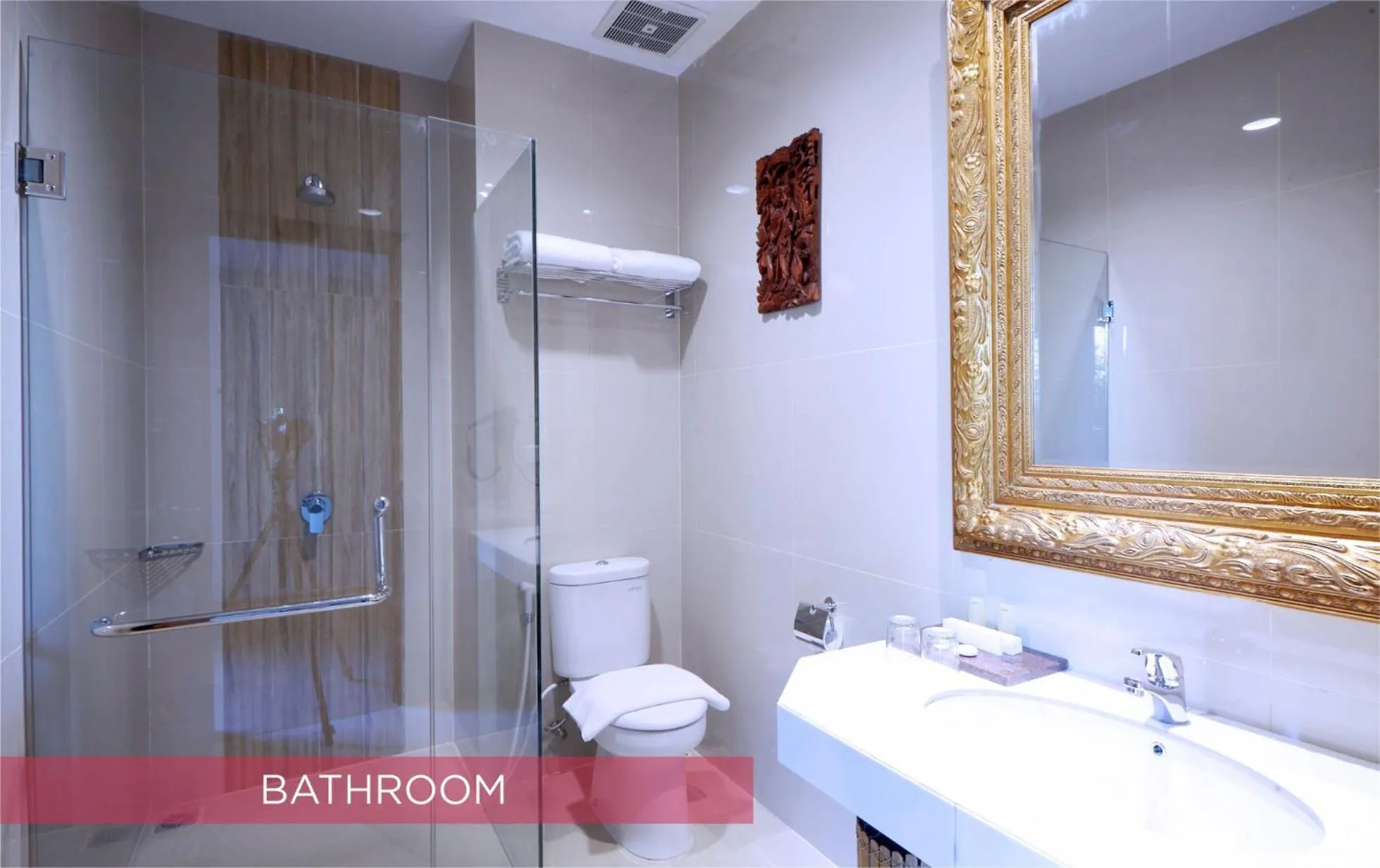 Bathroom in Ramada Suites By Wyndham Solo