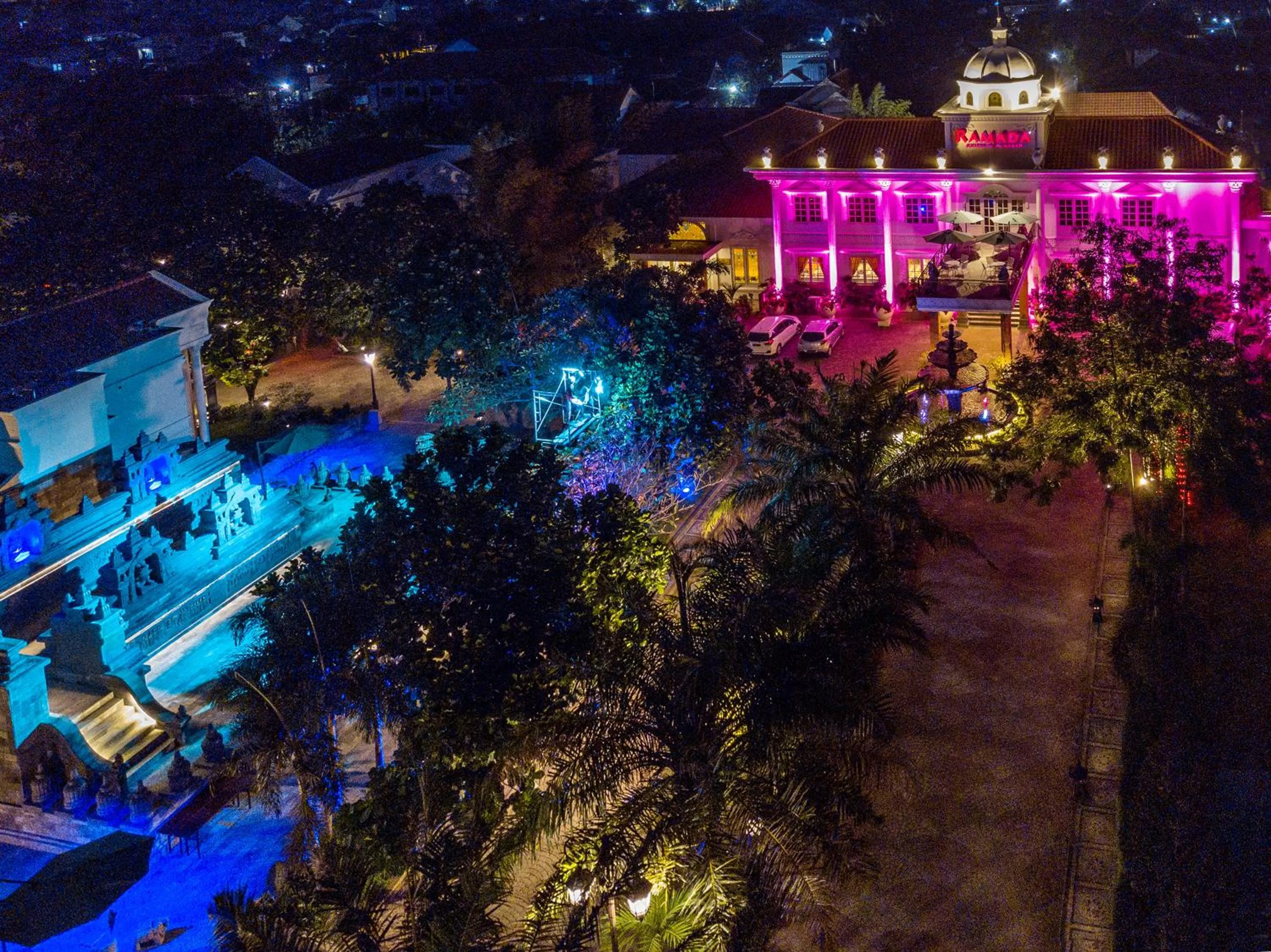 Night in Ramada Suites By Wyndham Solo