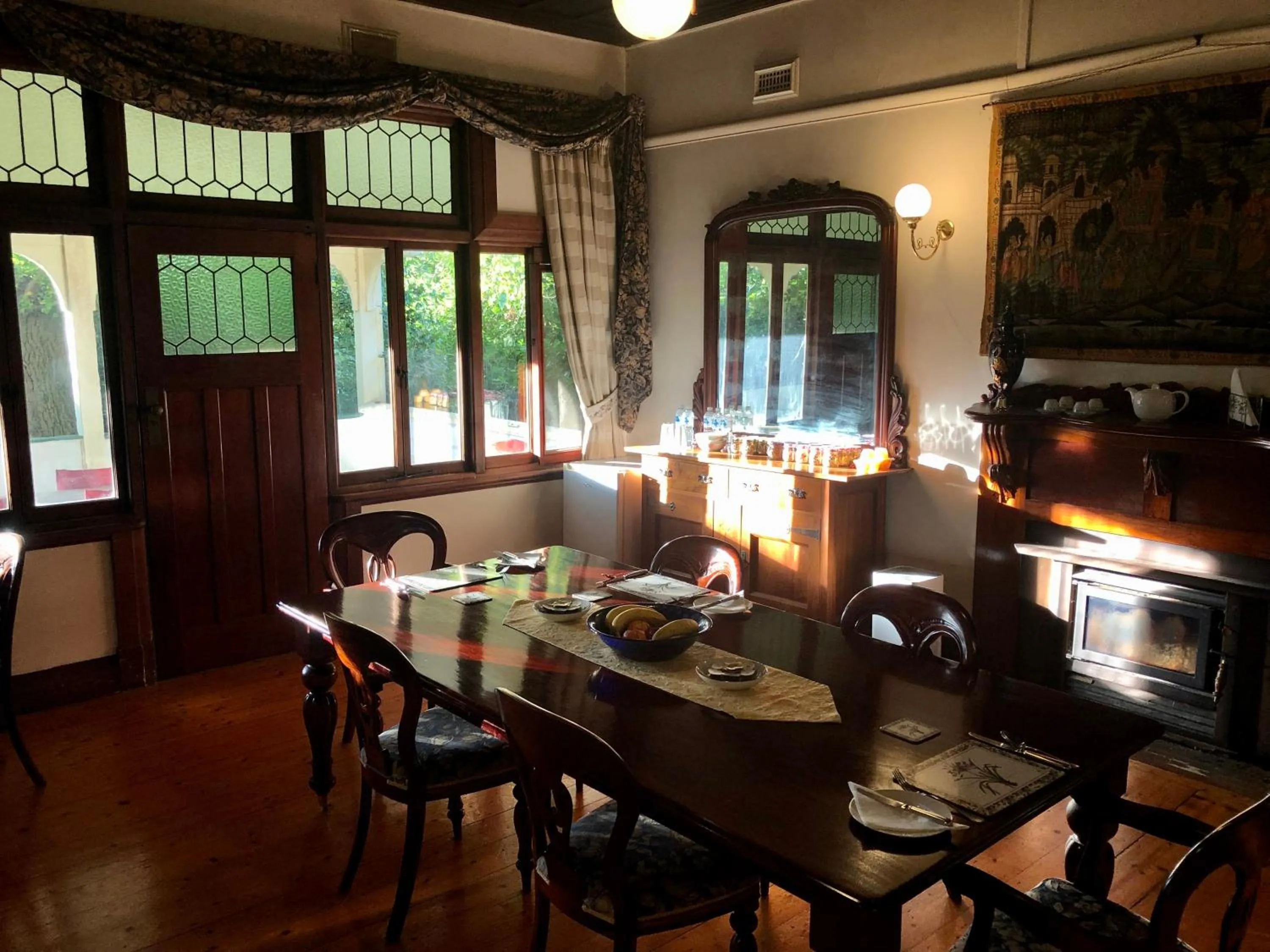 Dining area in Lorelei Bed & Breakfast