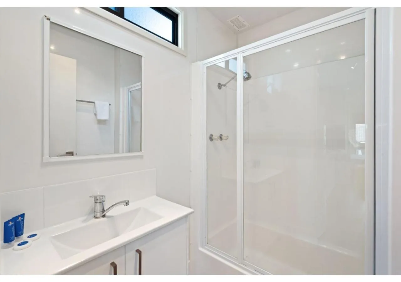 Bathroom in Discovery Parks - Warrnambool